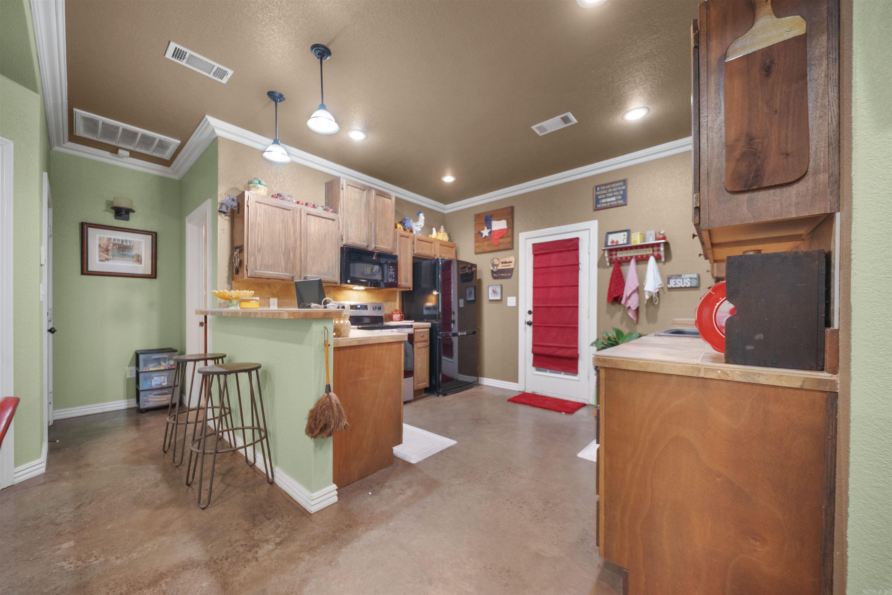 MCCLARD, L.A. - Residential