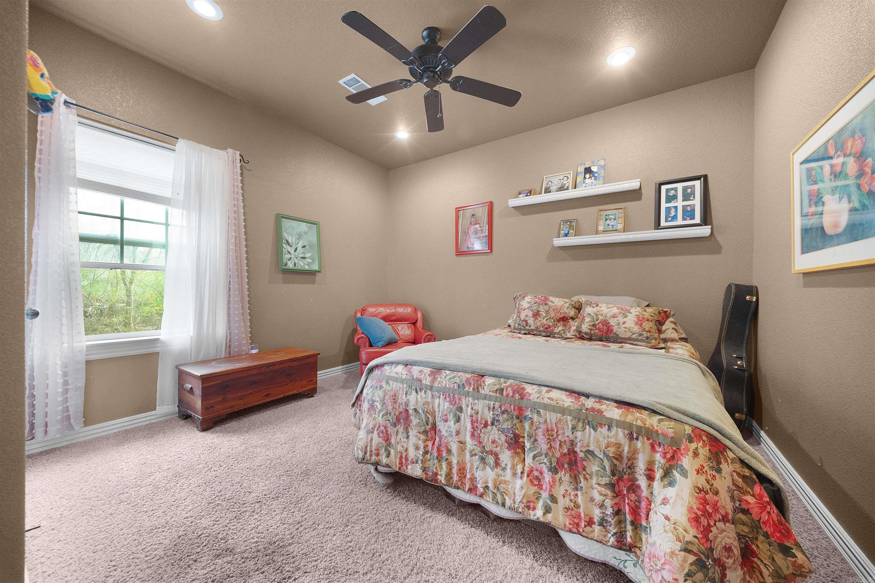 MCCLARD, L.A. - Residential