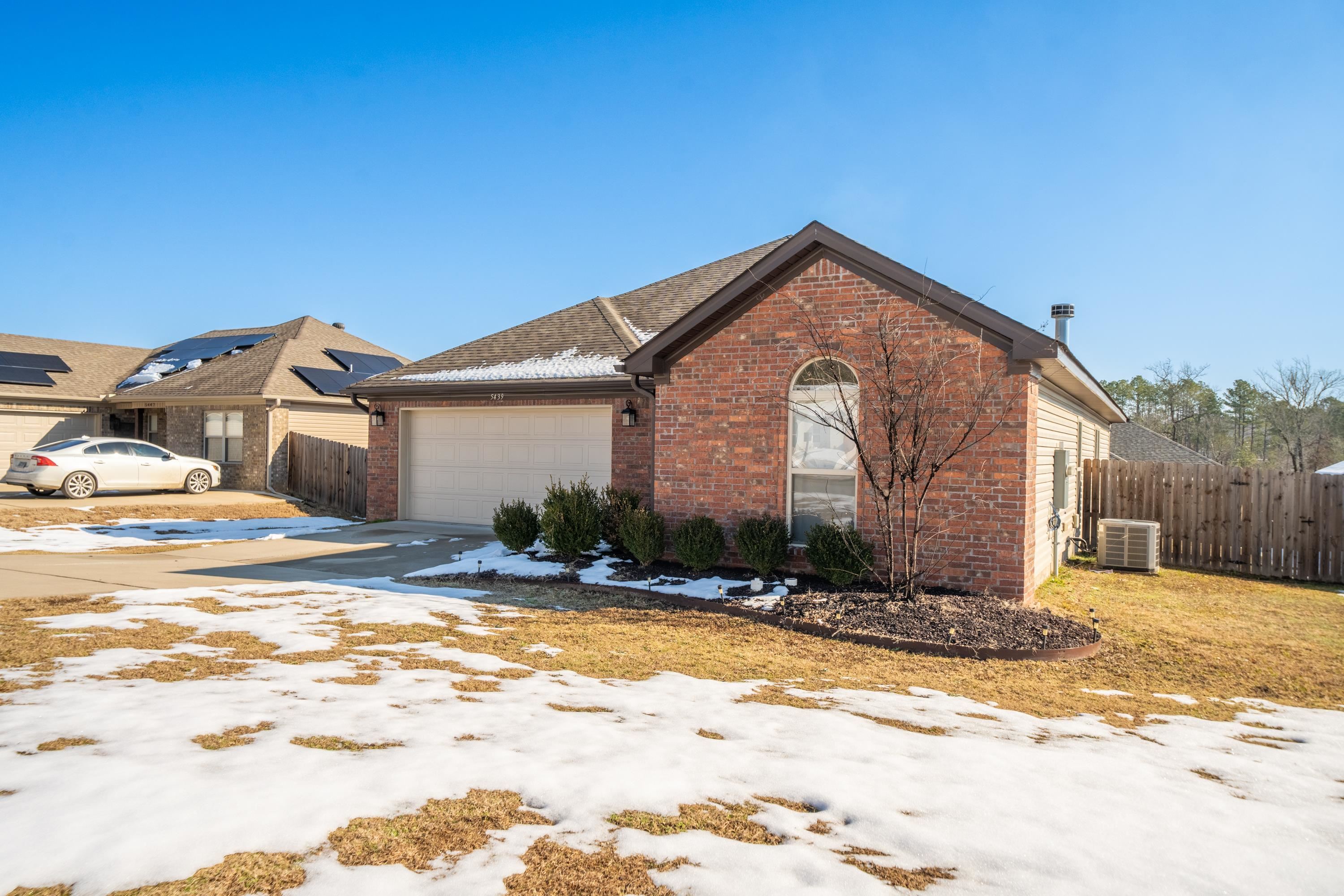 HERITAGE HEIGHTS - Residential