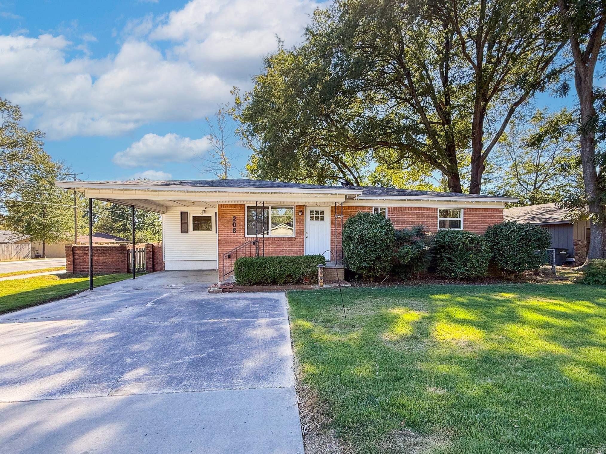 Investor special in the heart of Sherwood! This 3-bedroom, 2-bath home offers great potential and plenty of space to make it your own. The floor plan includes a mix of carpet, laminate, and tile flooring throughout. Enjoy a covered and screened-in back patioāperfect for relaxing or entertainingāand a detached shop that provides extra storage or workspace. Conveniently located near schools, shopping, and dining, this property is ready for its next owner or investor to bring new life and value.