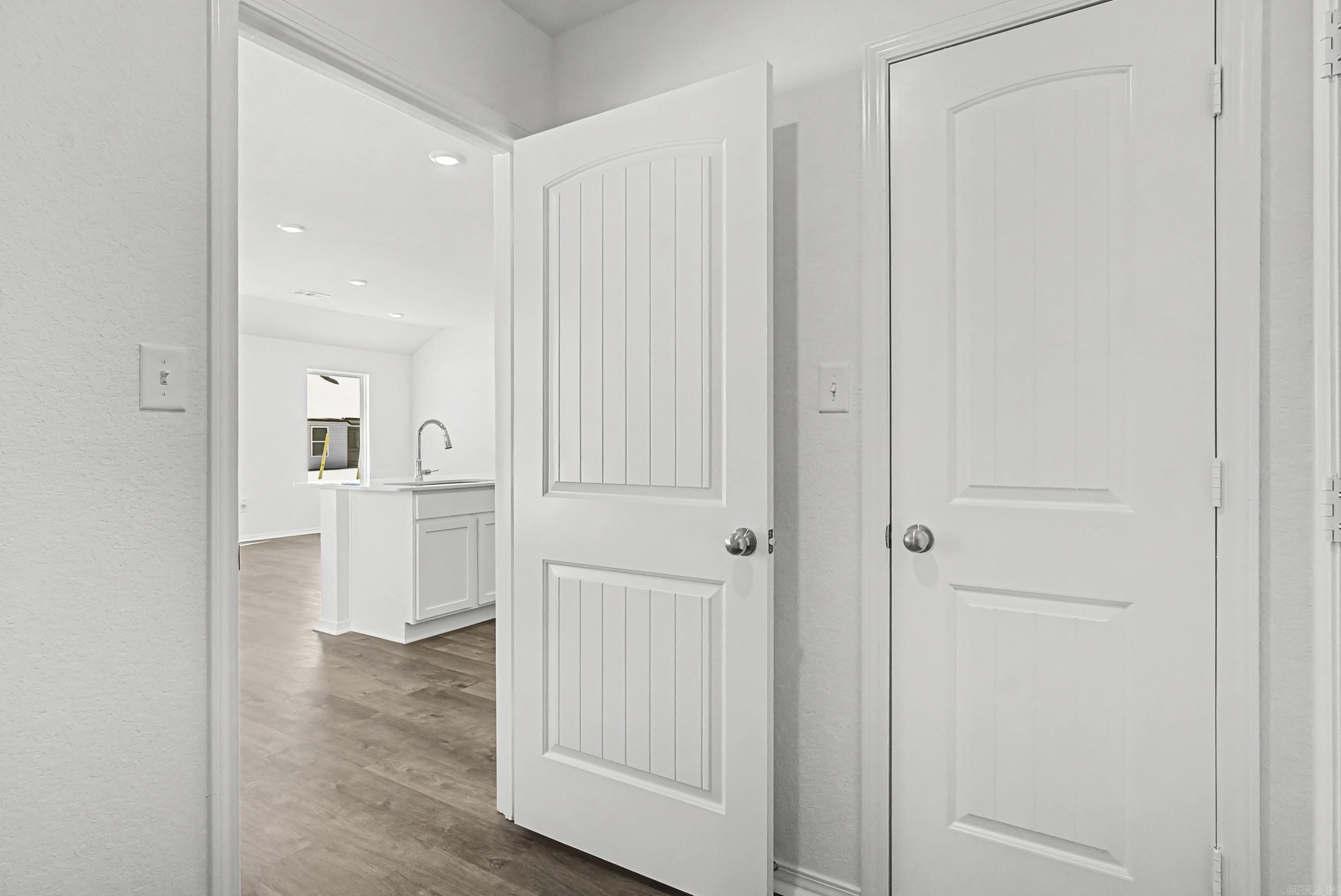 HILL FARM - Residential