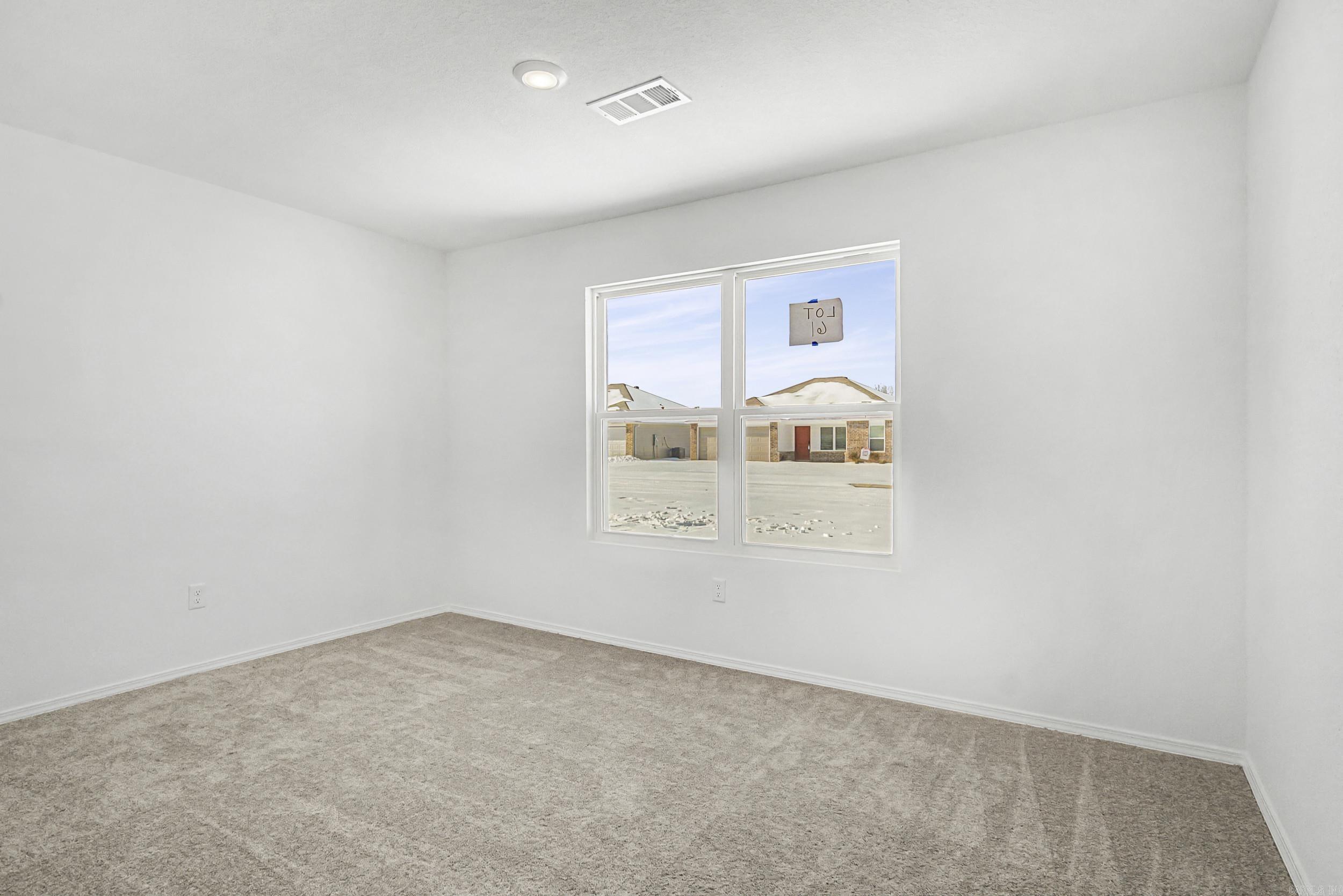 HILL FARM - Residential