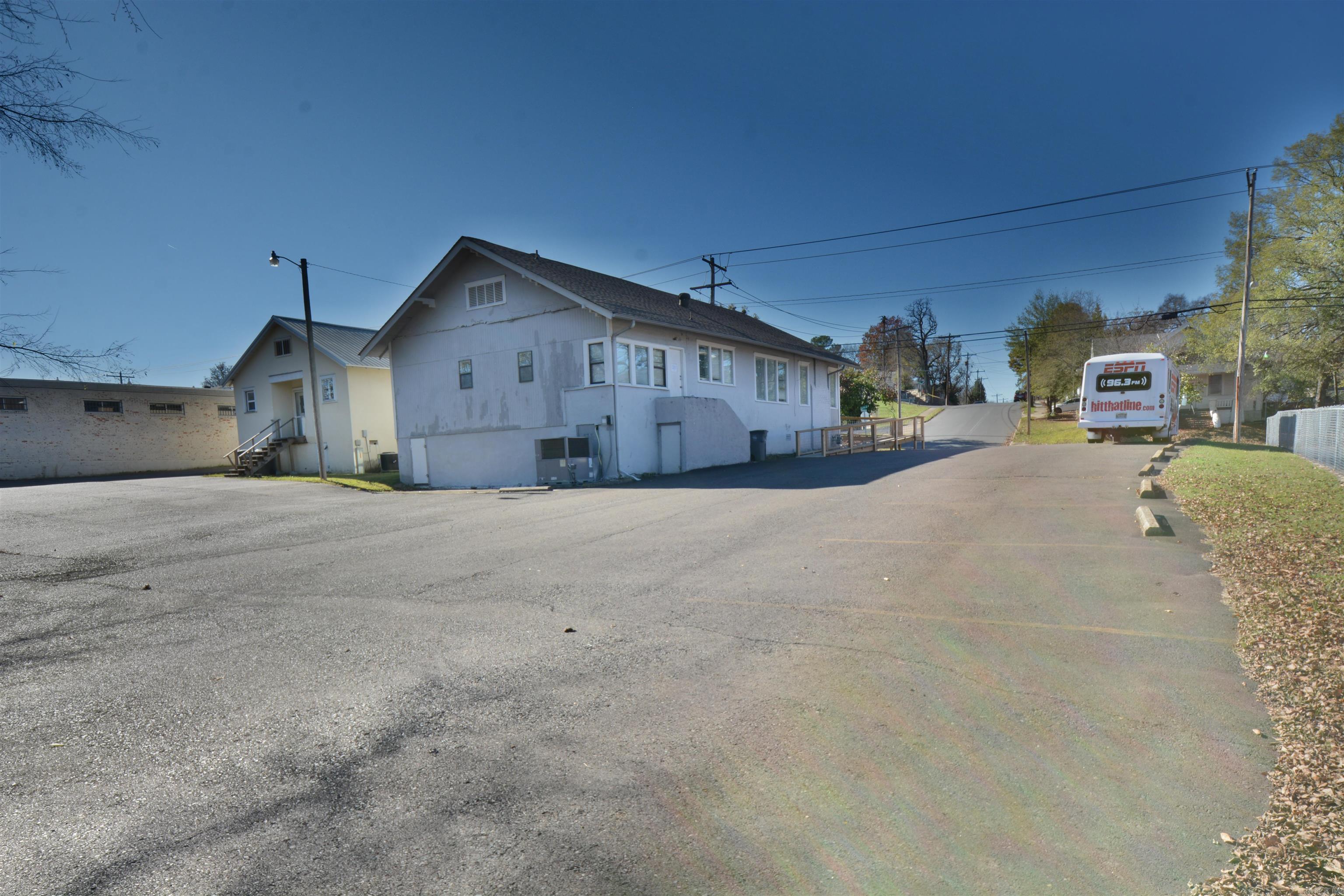 Metes & Bounds - Commercial Sale