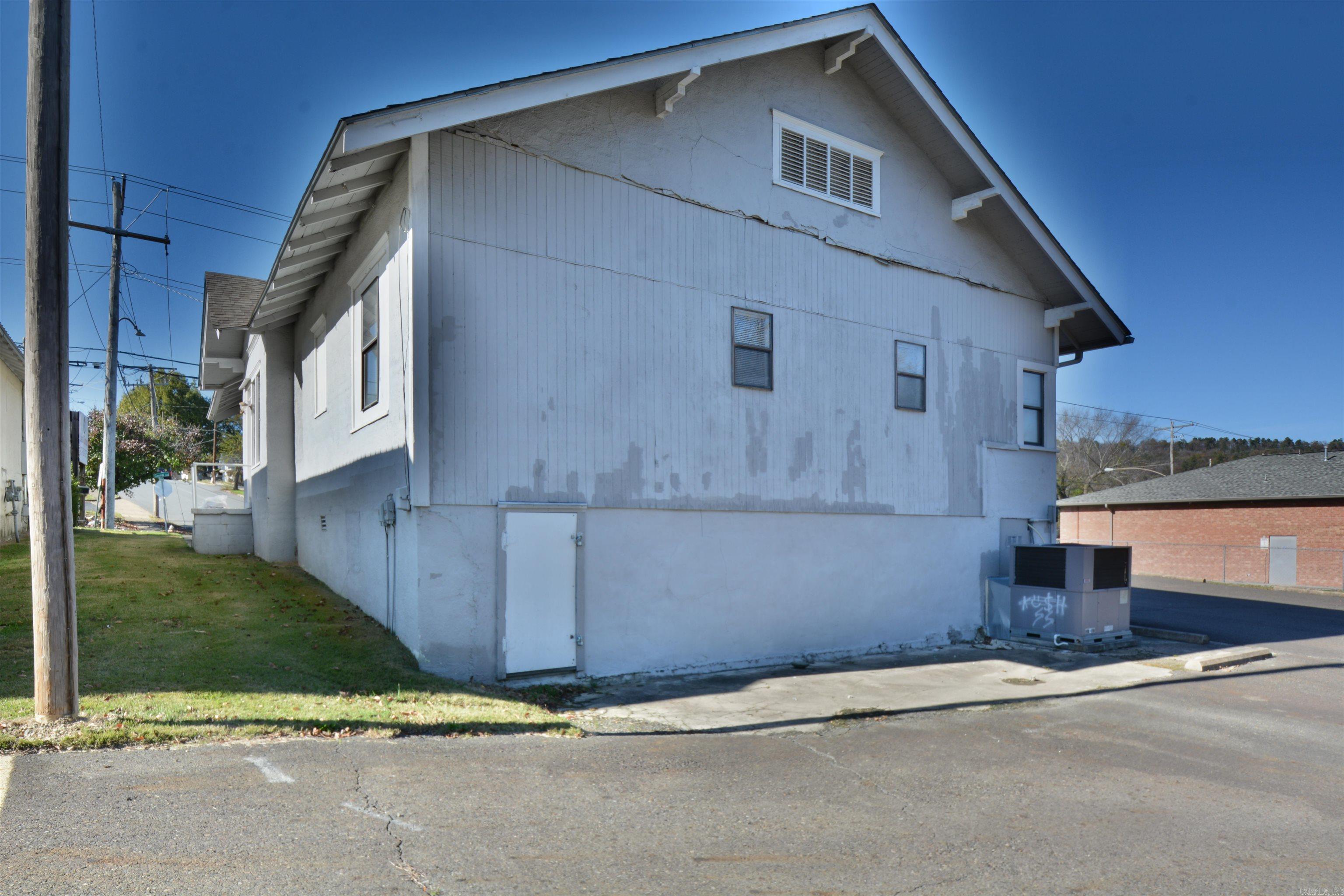 Metes & Bounds - Commercial Sale