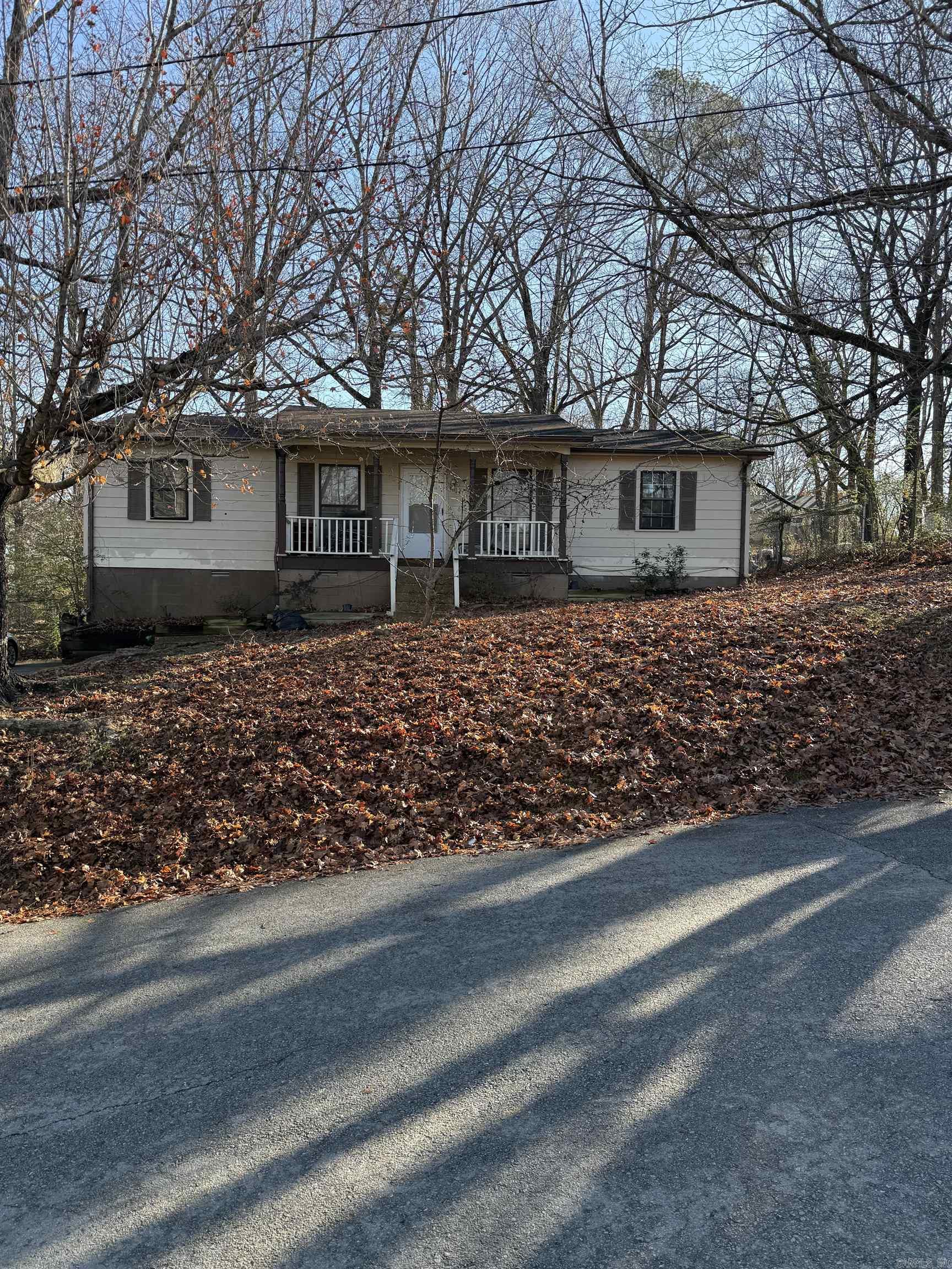 BARROW JOHN - Residential