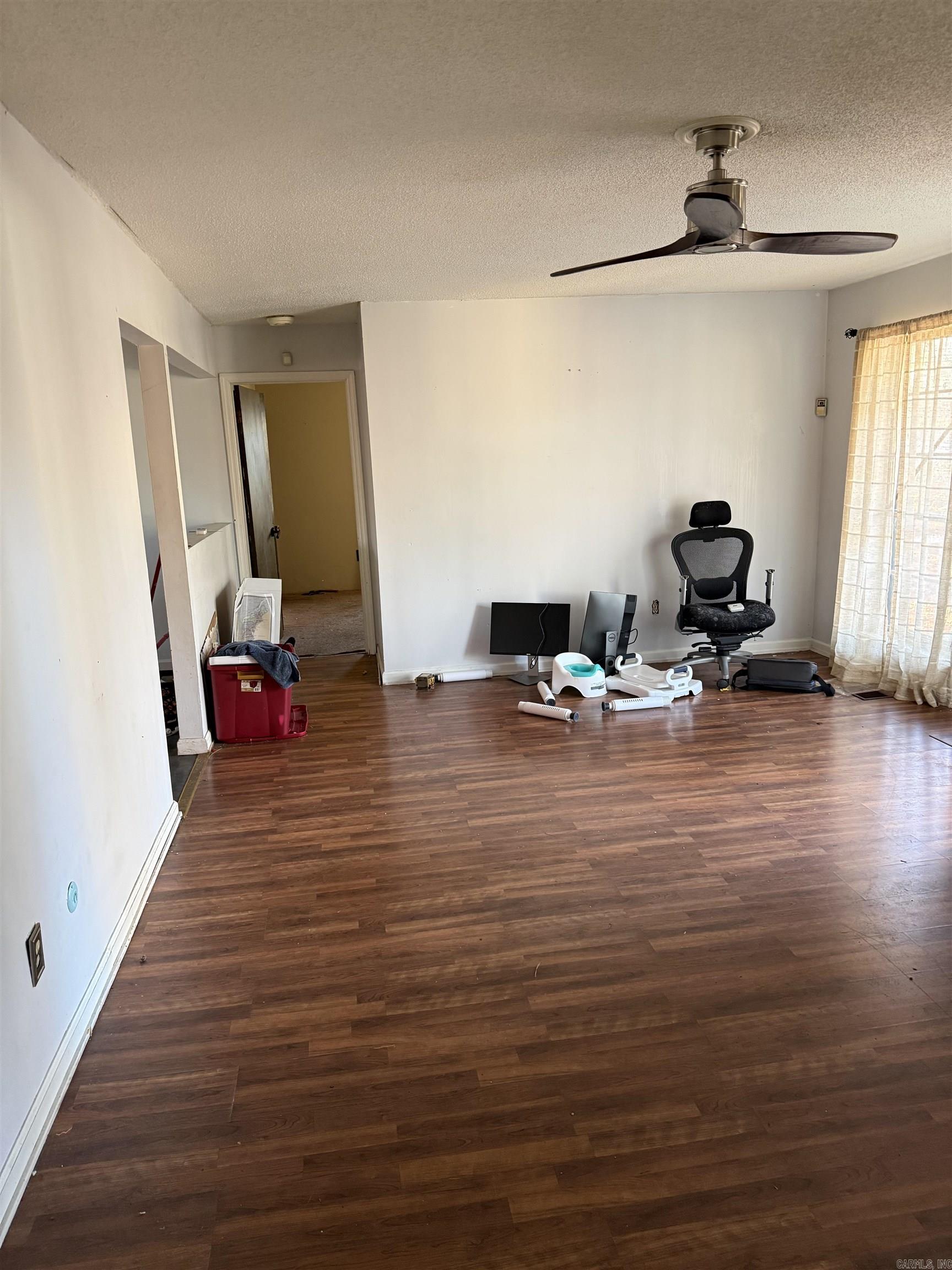 BARROW JOHN - Residential