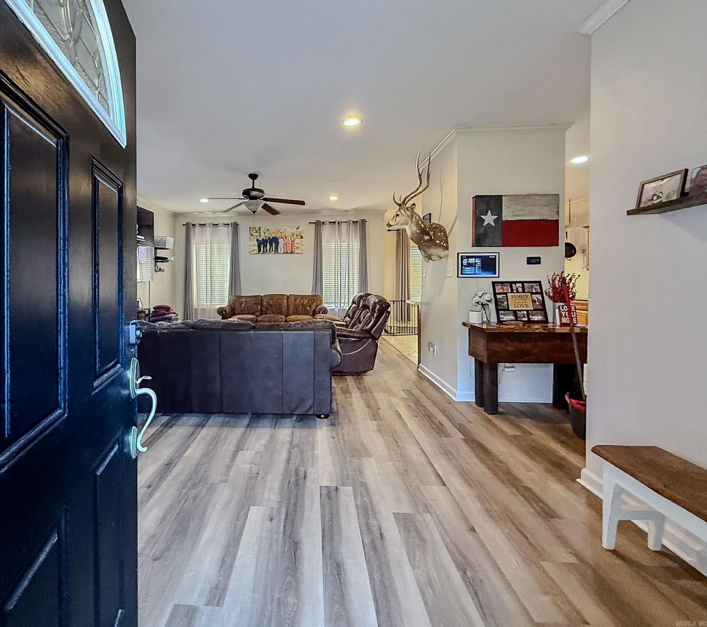 HORTON HILLS - Residential