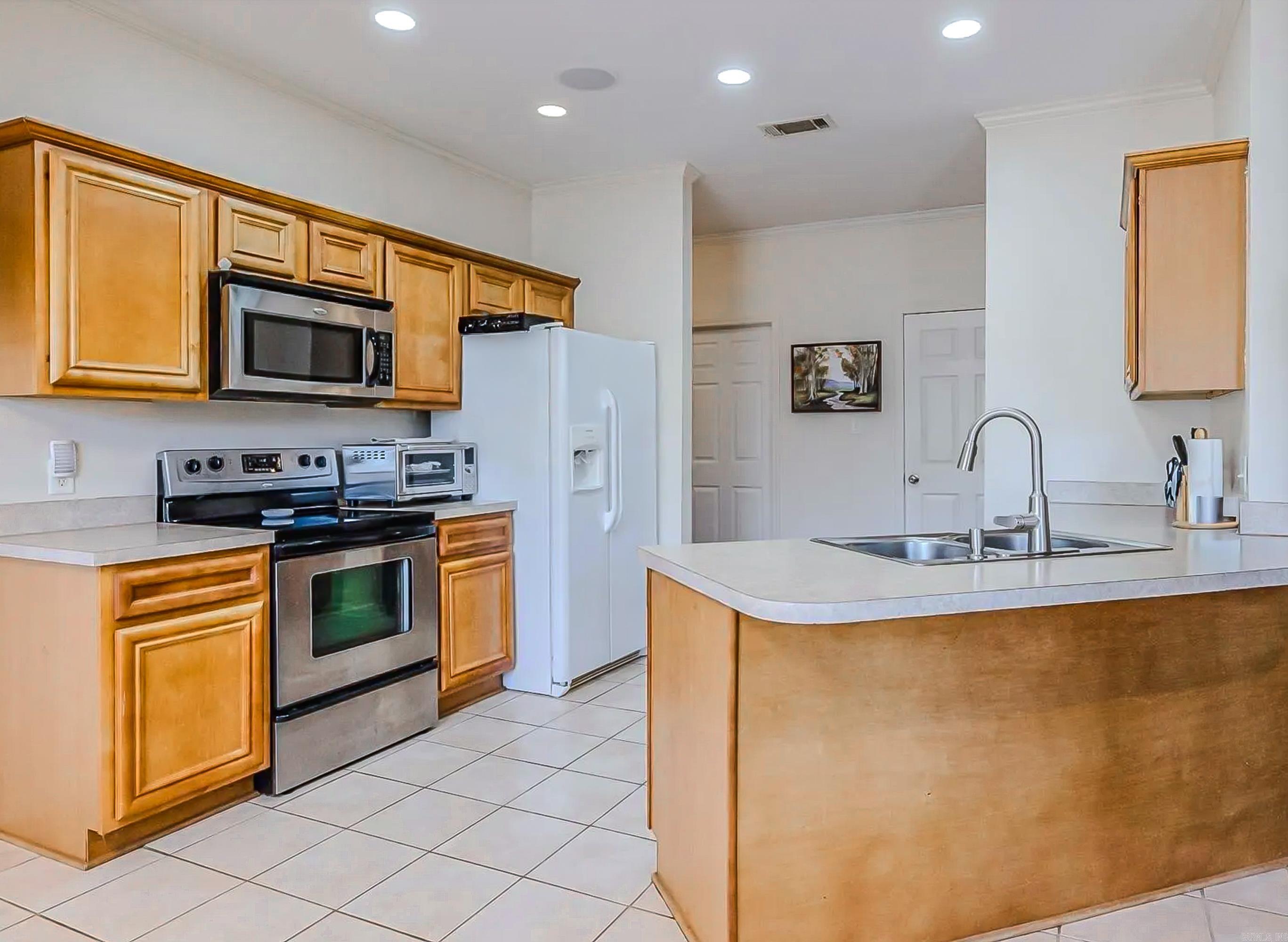 HORTON HILLS - Residential