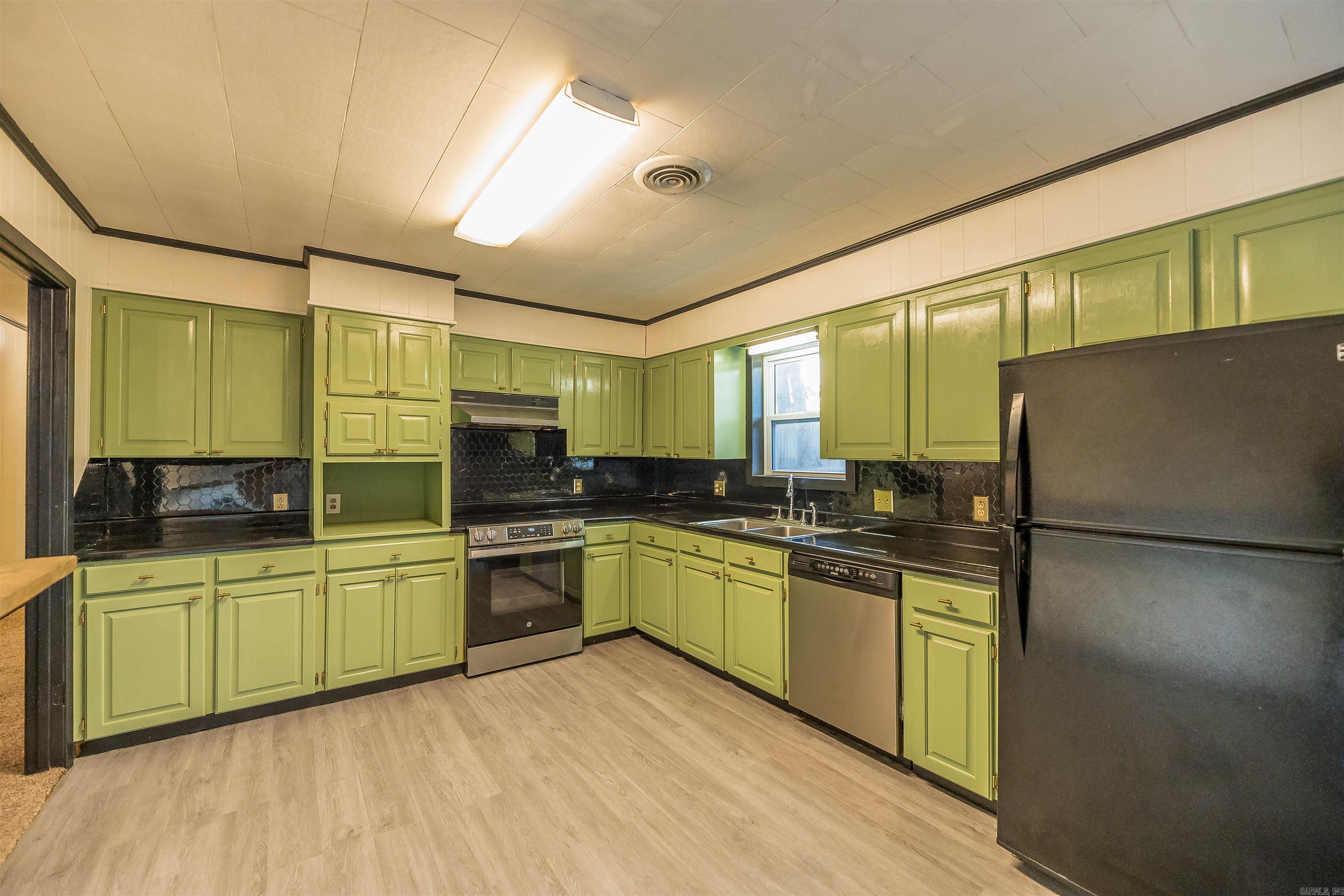 CHEROKEE - Residential