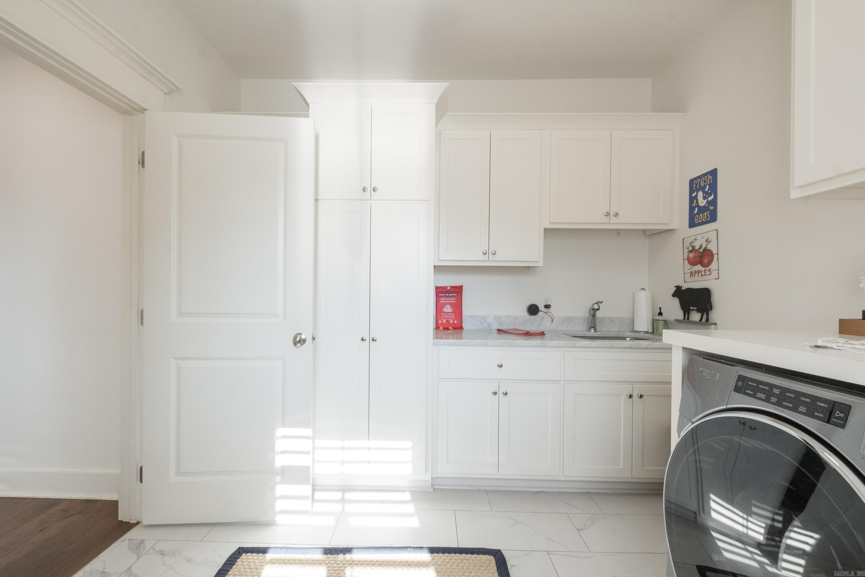 WESTCLIFFE - Residential