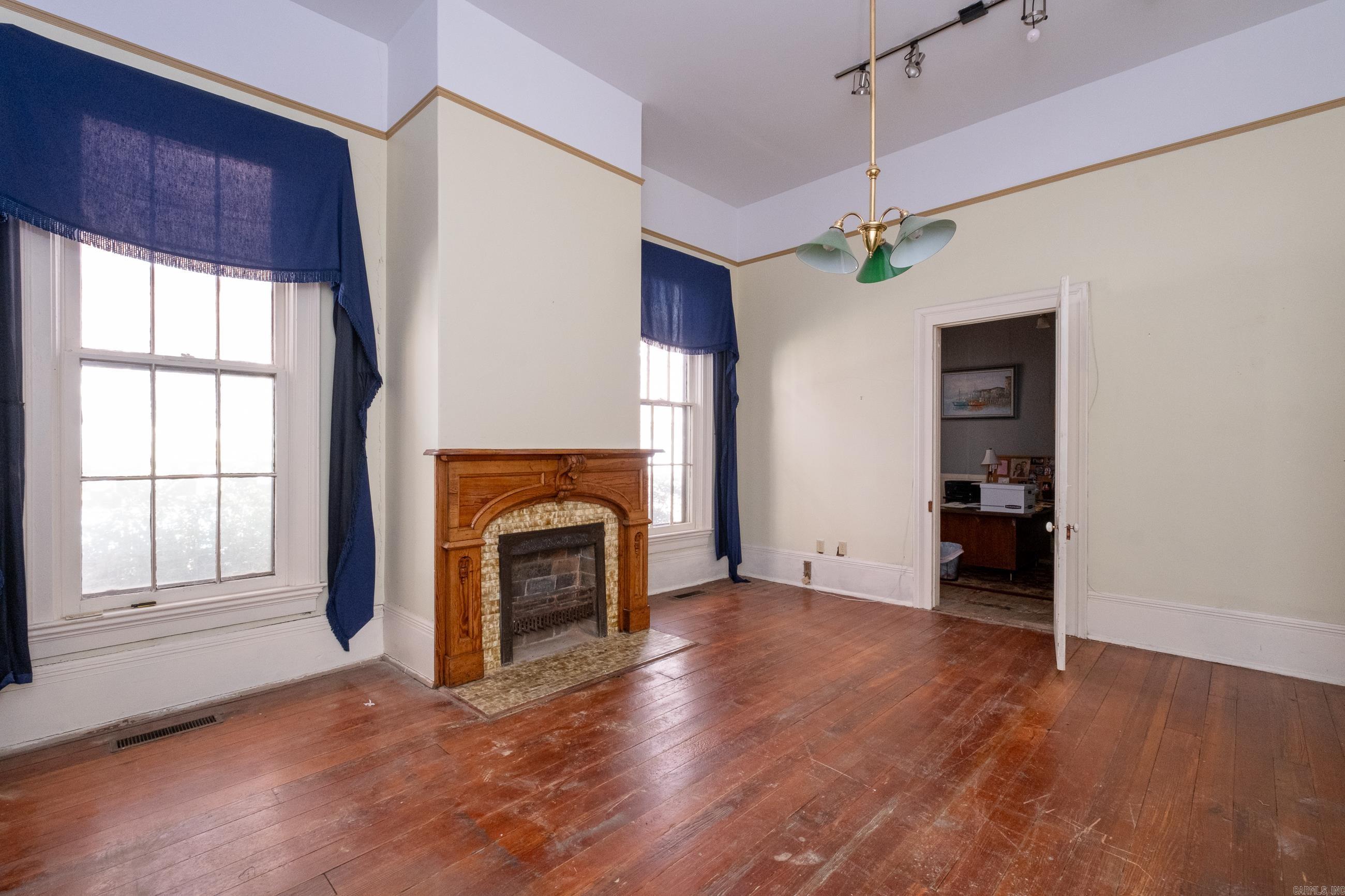 City of Little Rock - Commercial Sale