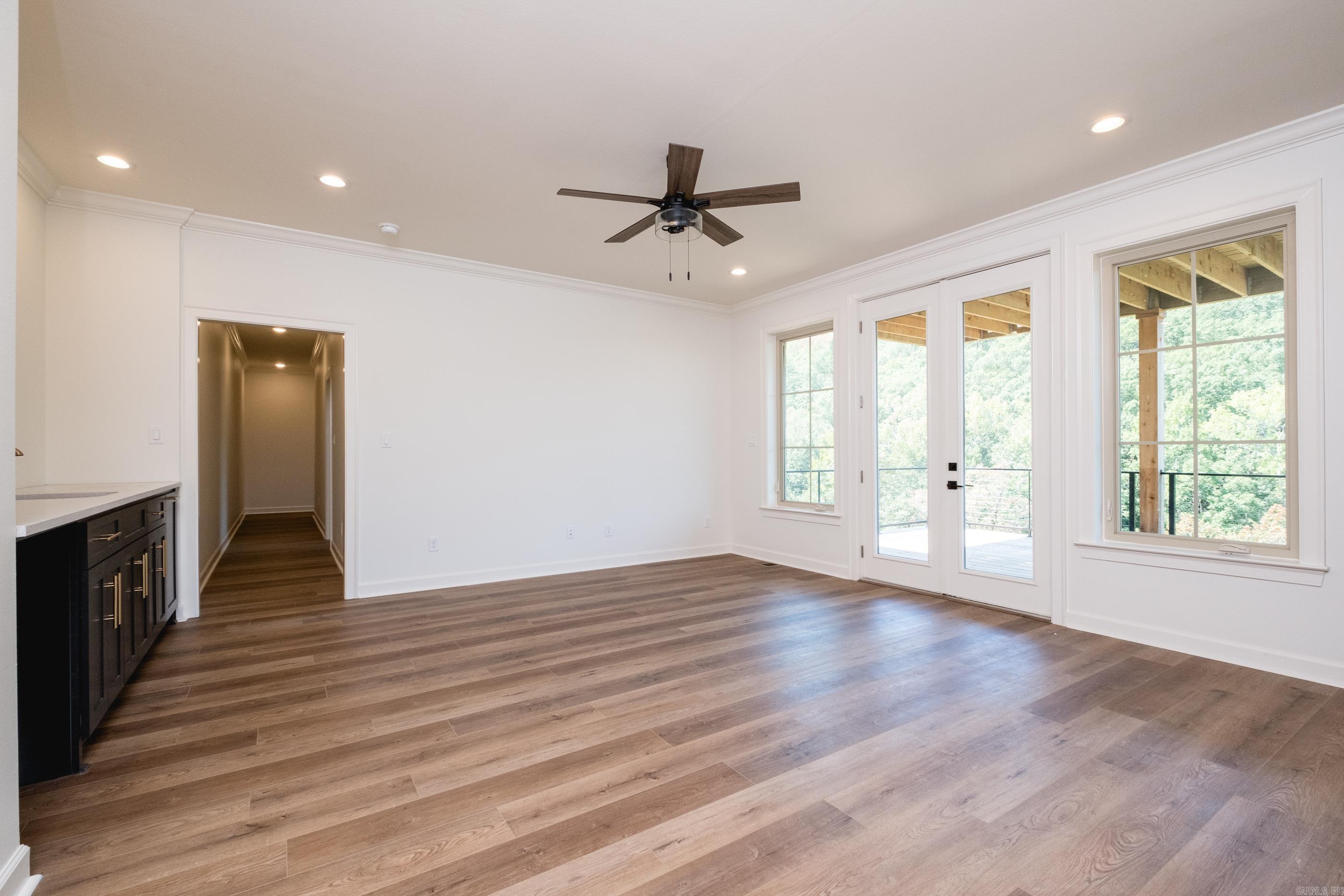 CHENAL VALLEY "FALSTONE COURT" - Residential