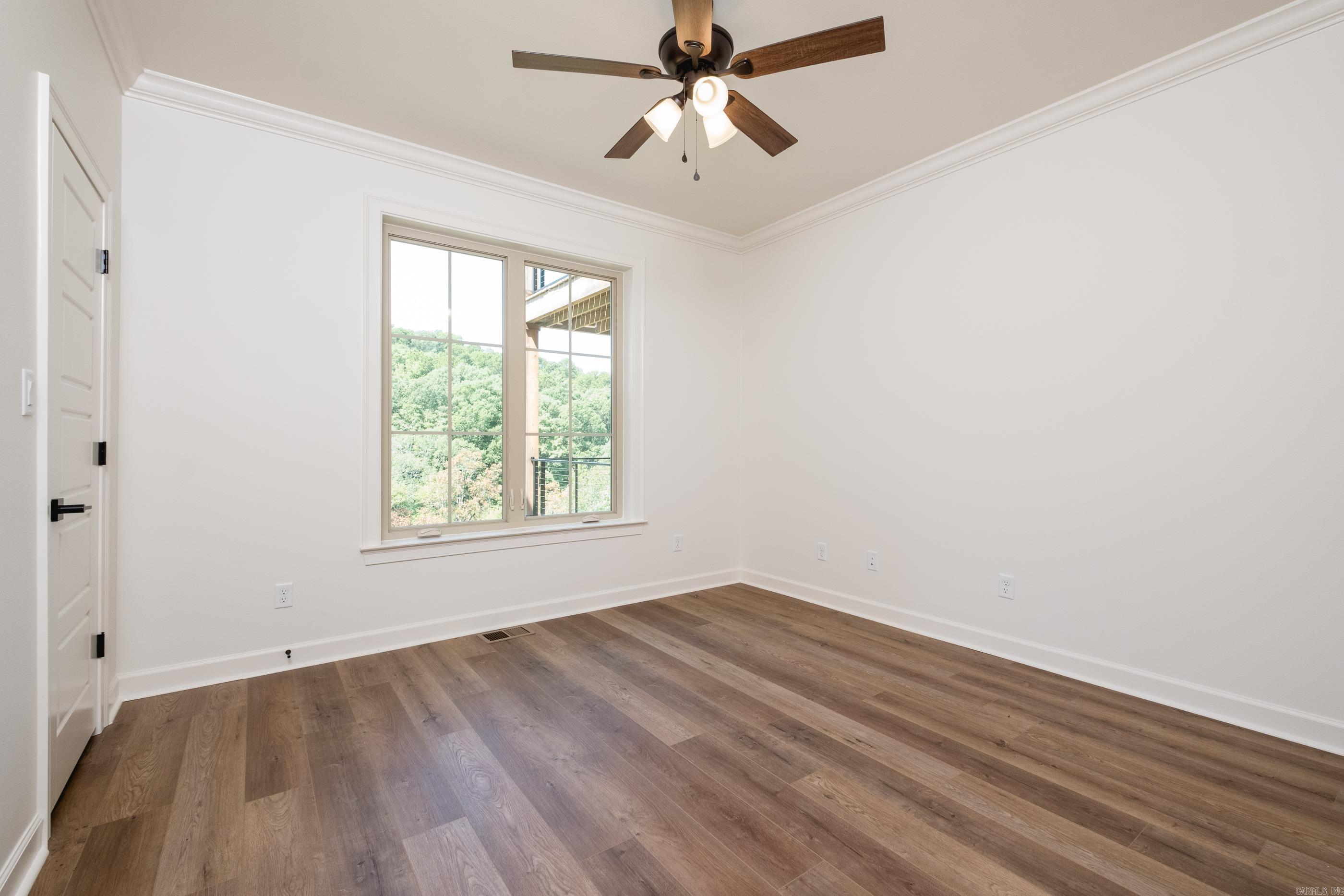 CHENAL VALLEY "FALSTONE COURT" - Residential