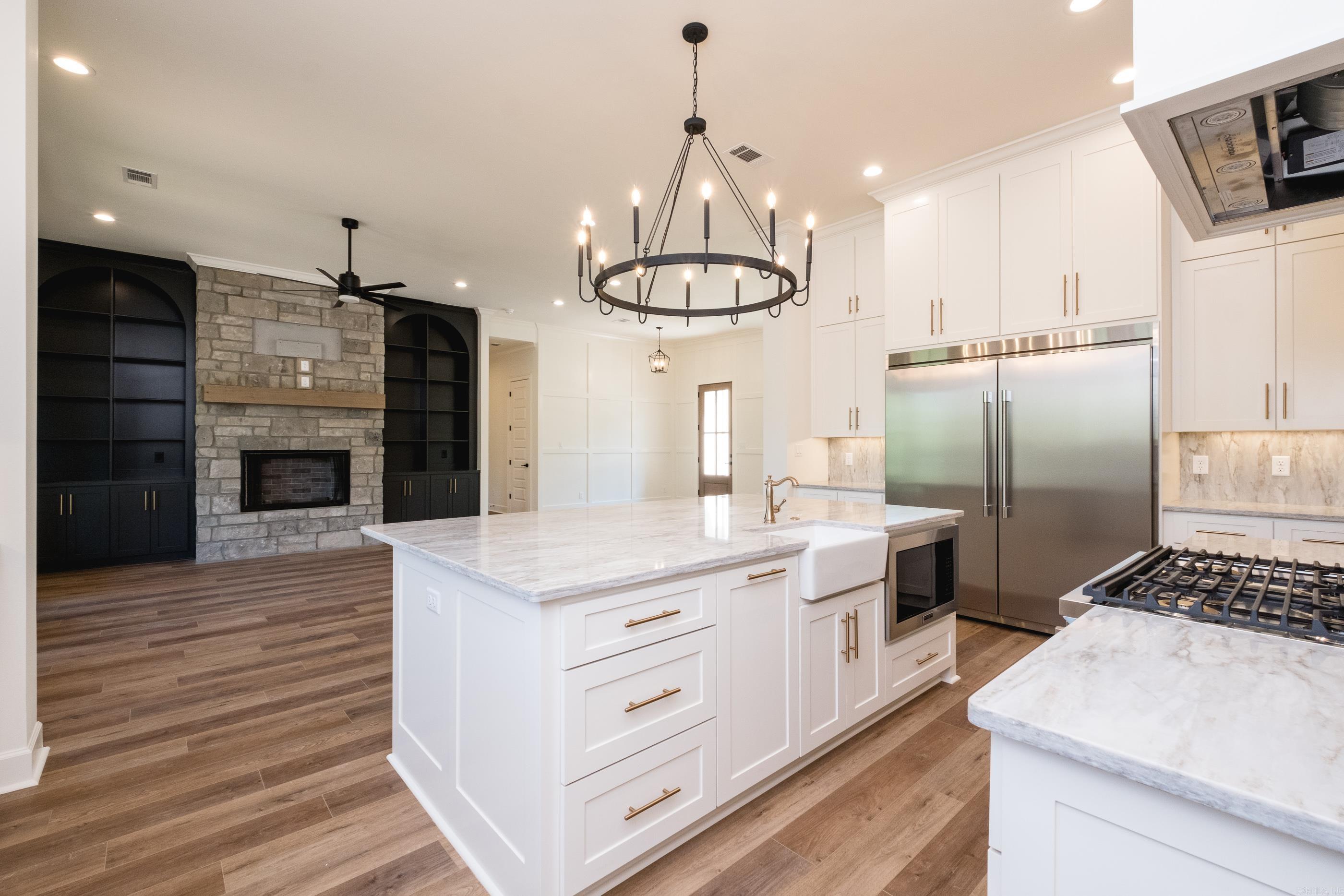 CHENAL VALLEY "FALSTONE COURT" - Residential