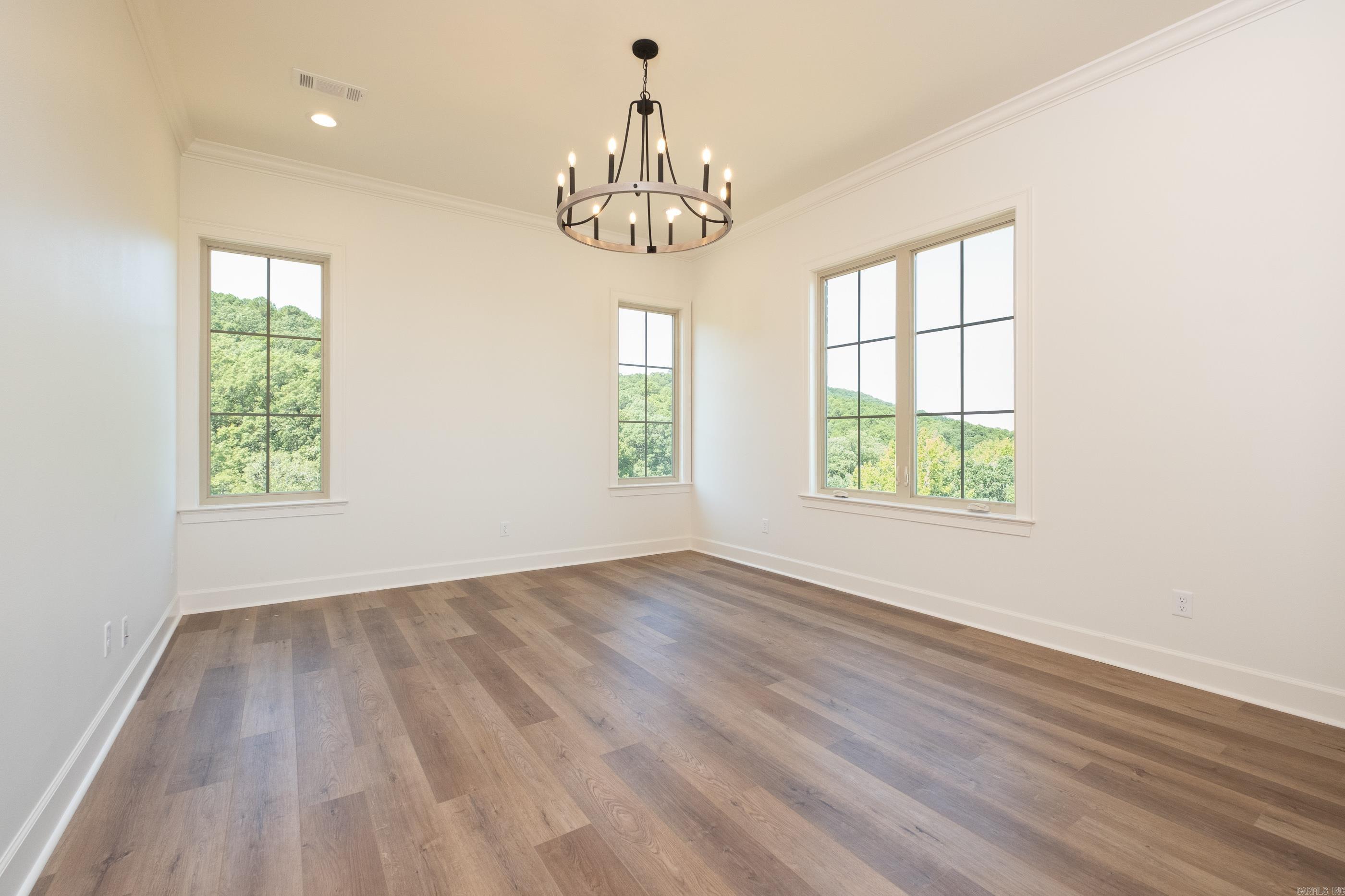 CHENAL VALLEY "FALSTONE COURT" - Residential