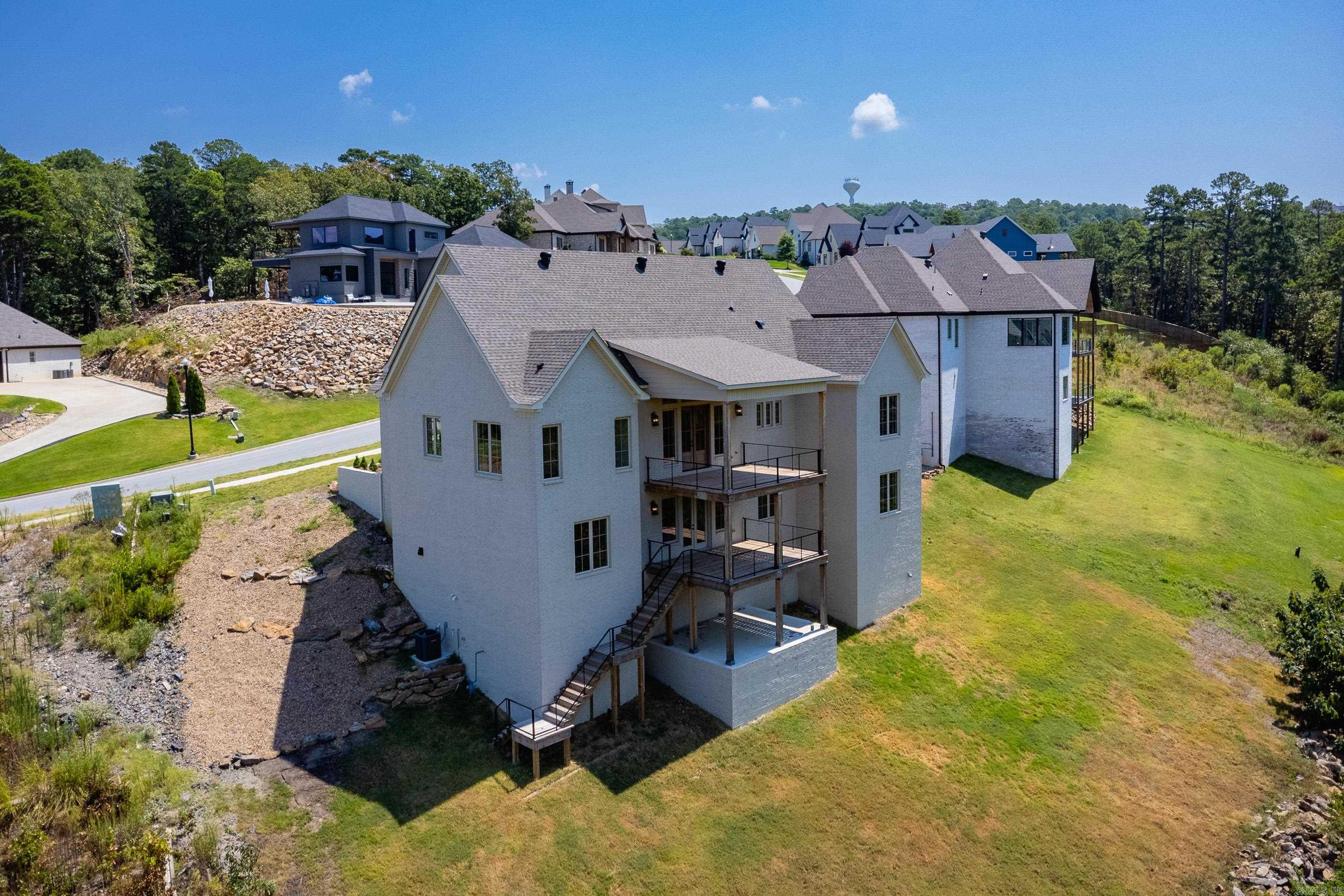 CHENAL VALLEY "FALSTONE COURT" - Residential