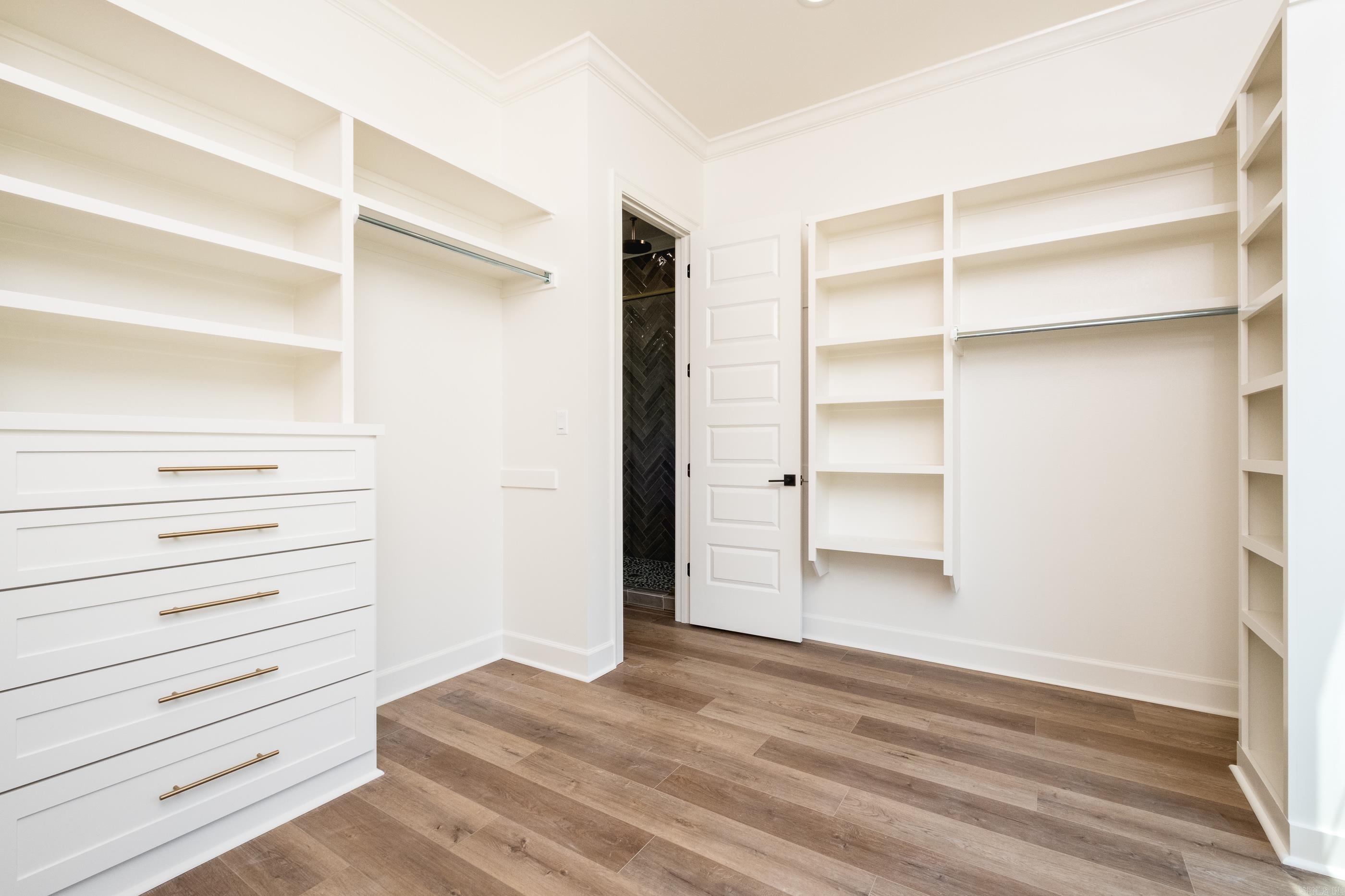 CHENAL VALLEY "FALSTONE COURT" - Residential