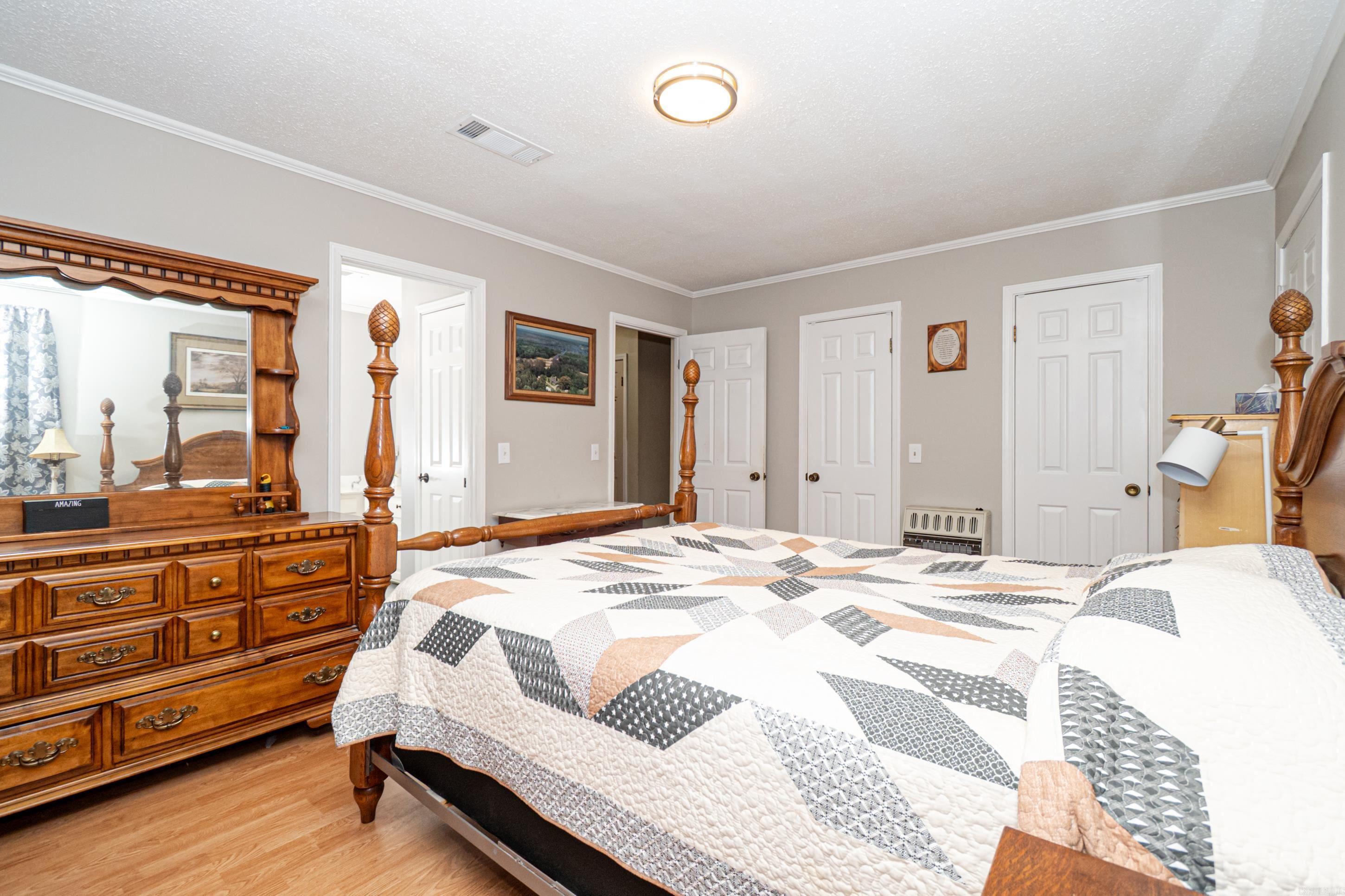 Felsenthal - Residential