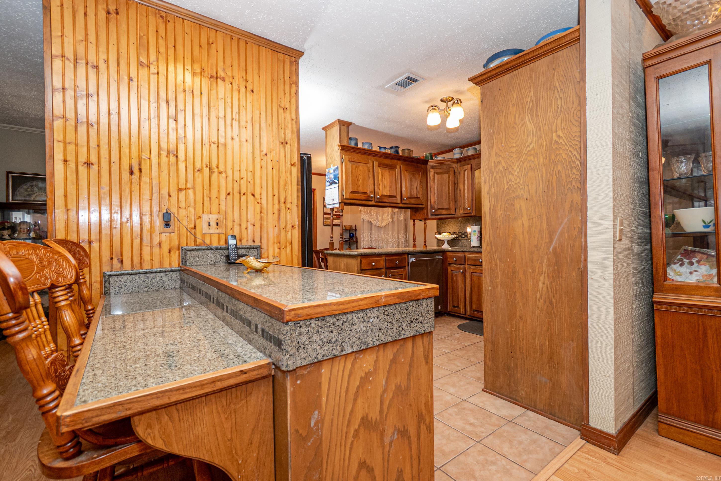 Felsenthal - Residential