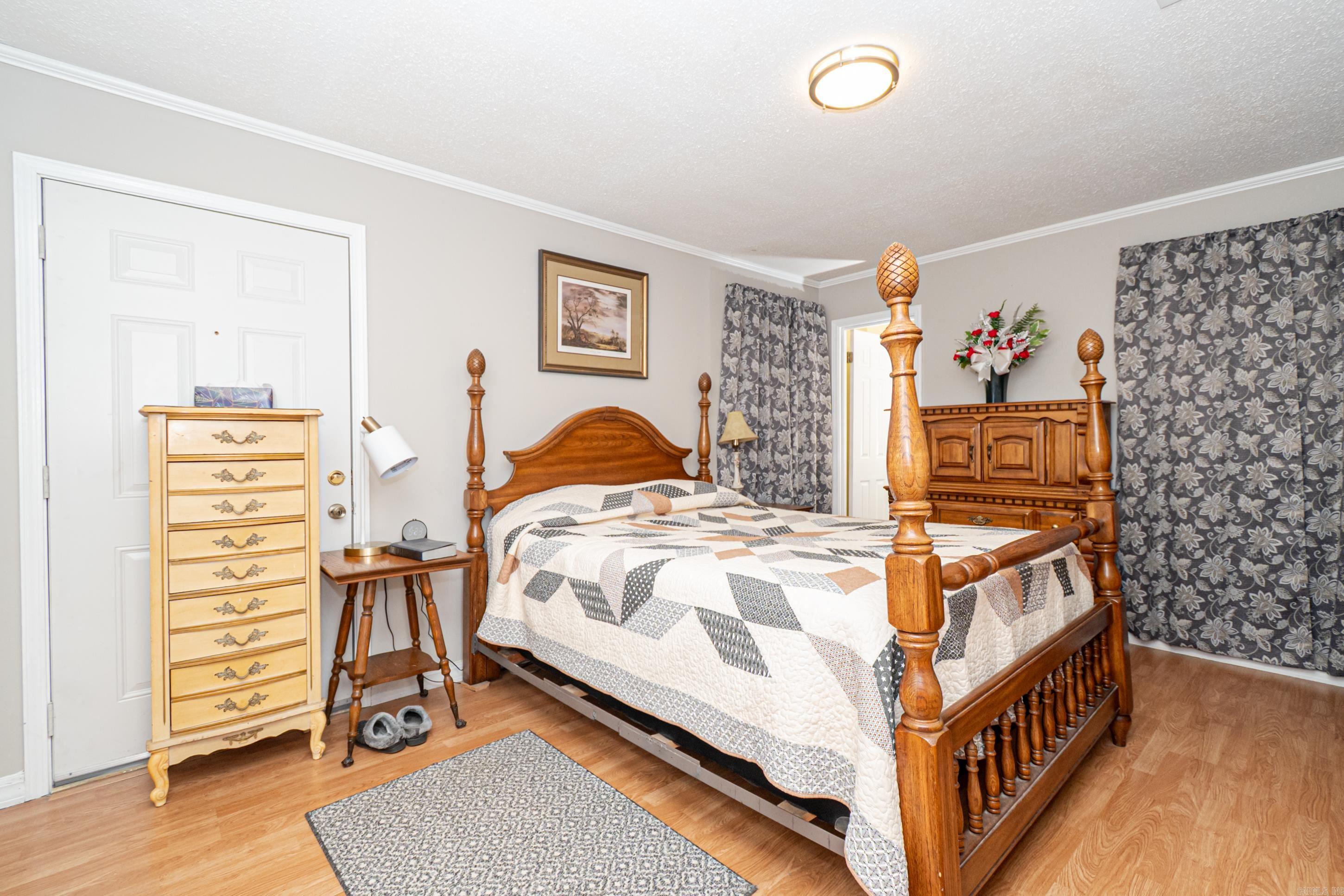 Felsenthal - Residential