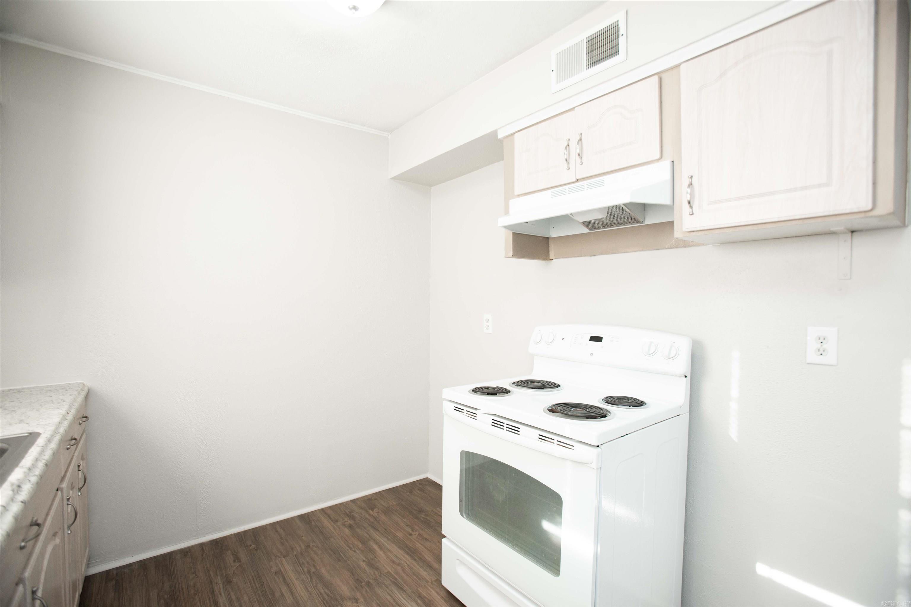 East View - Residential Lease