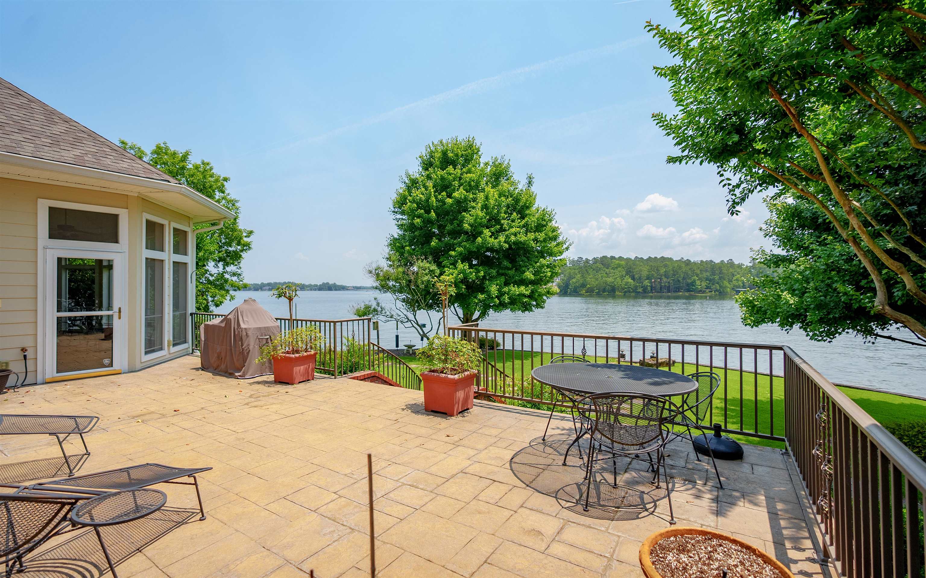 Galeon - Residential