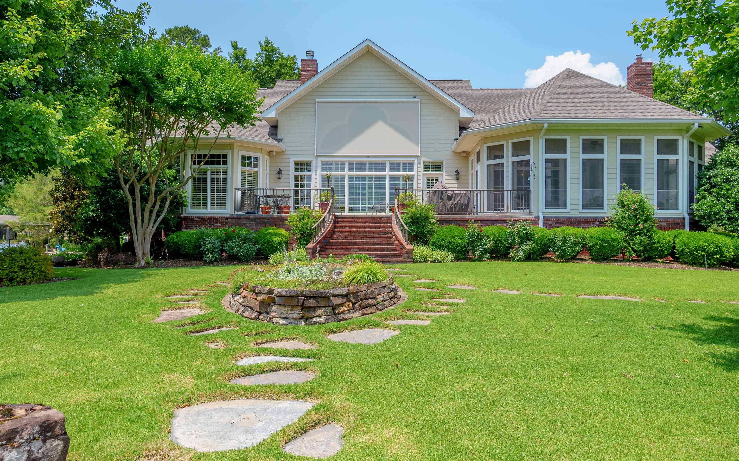 Galeon - Residential