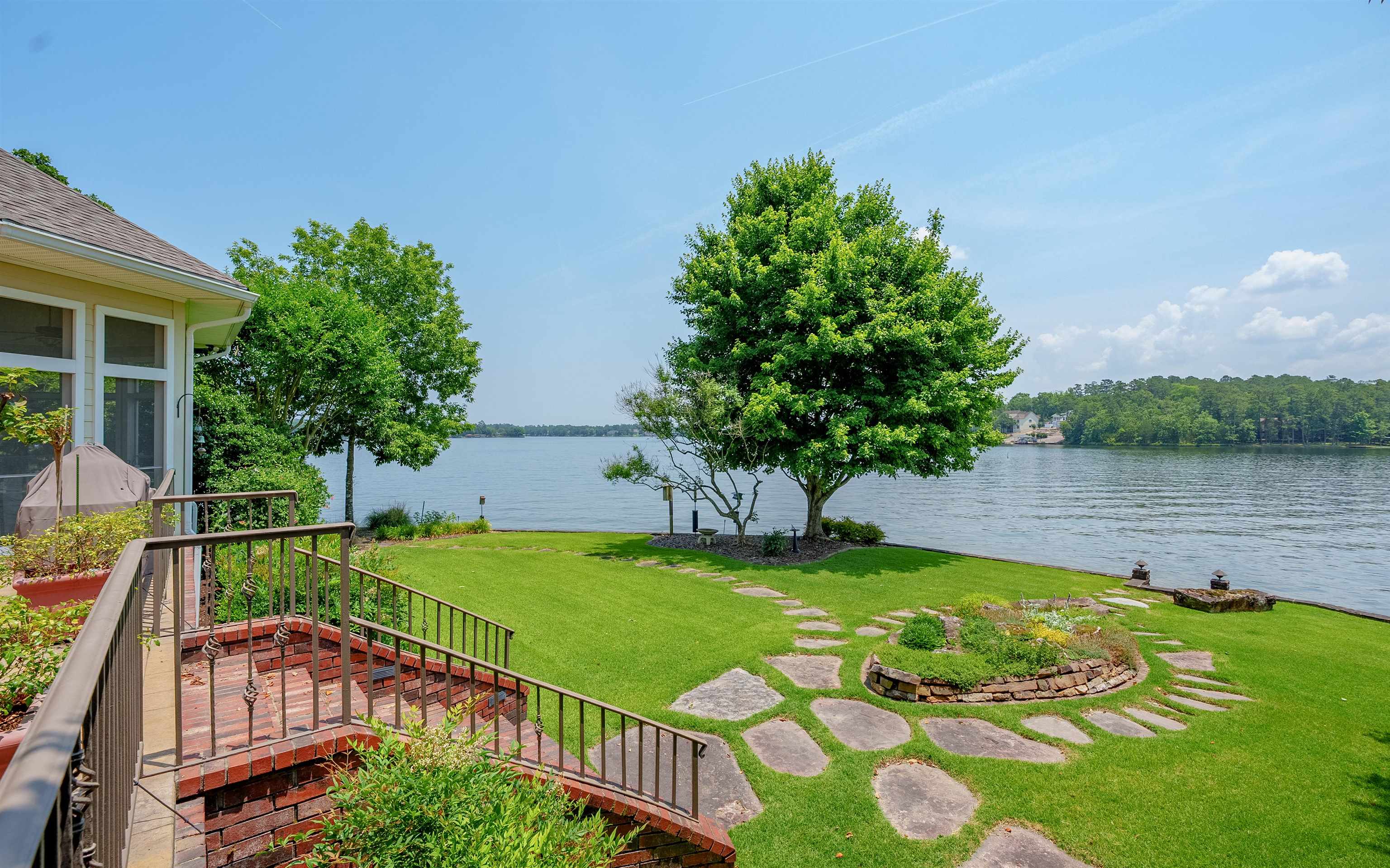 Galeon - Residential