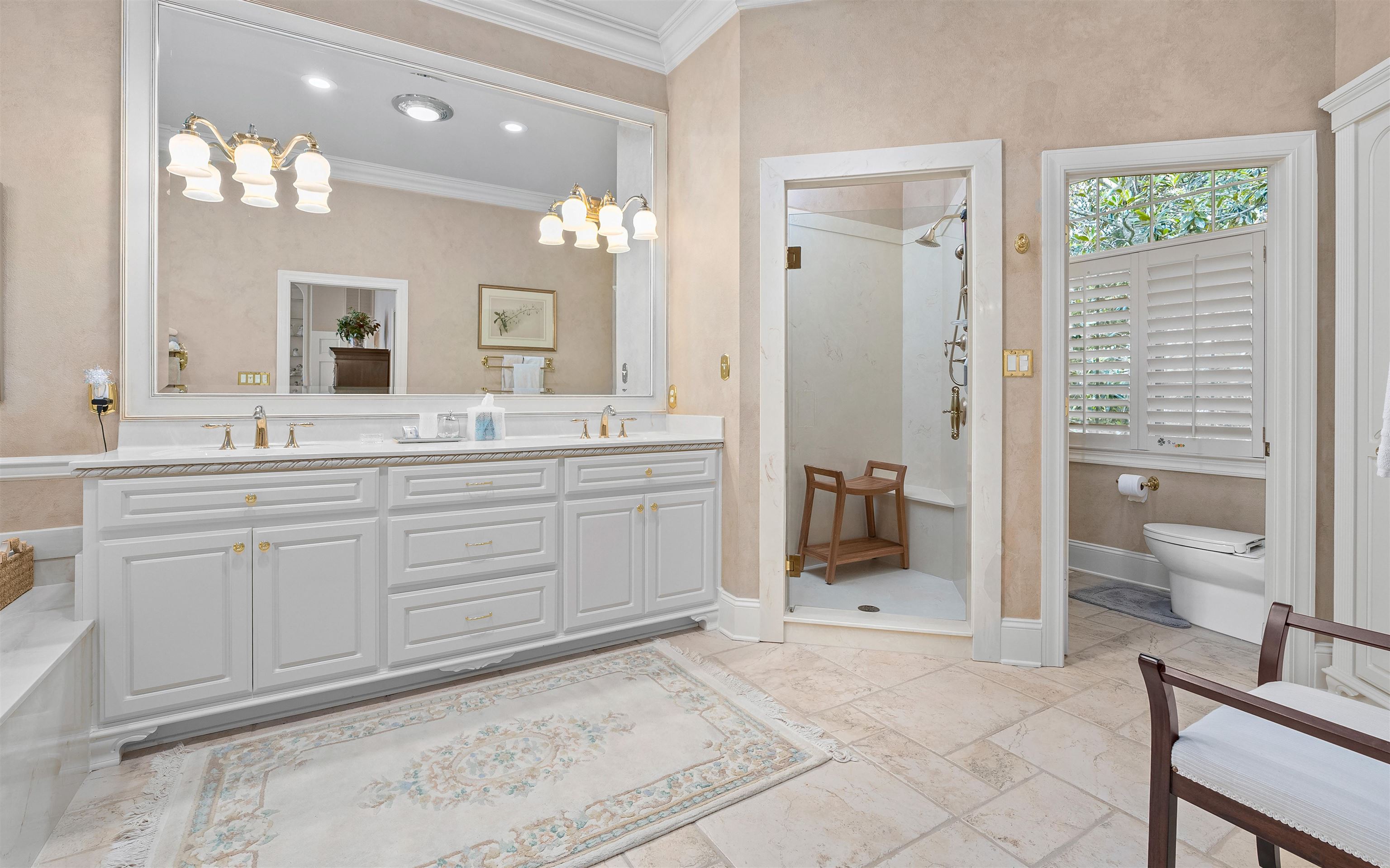 Galeon - Residential