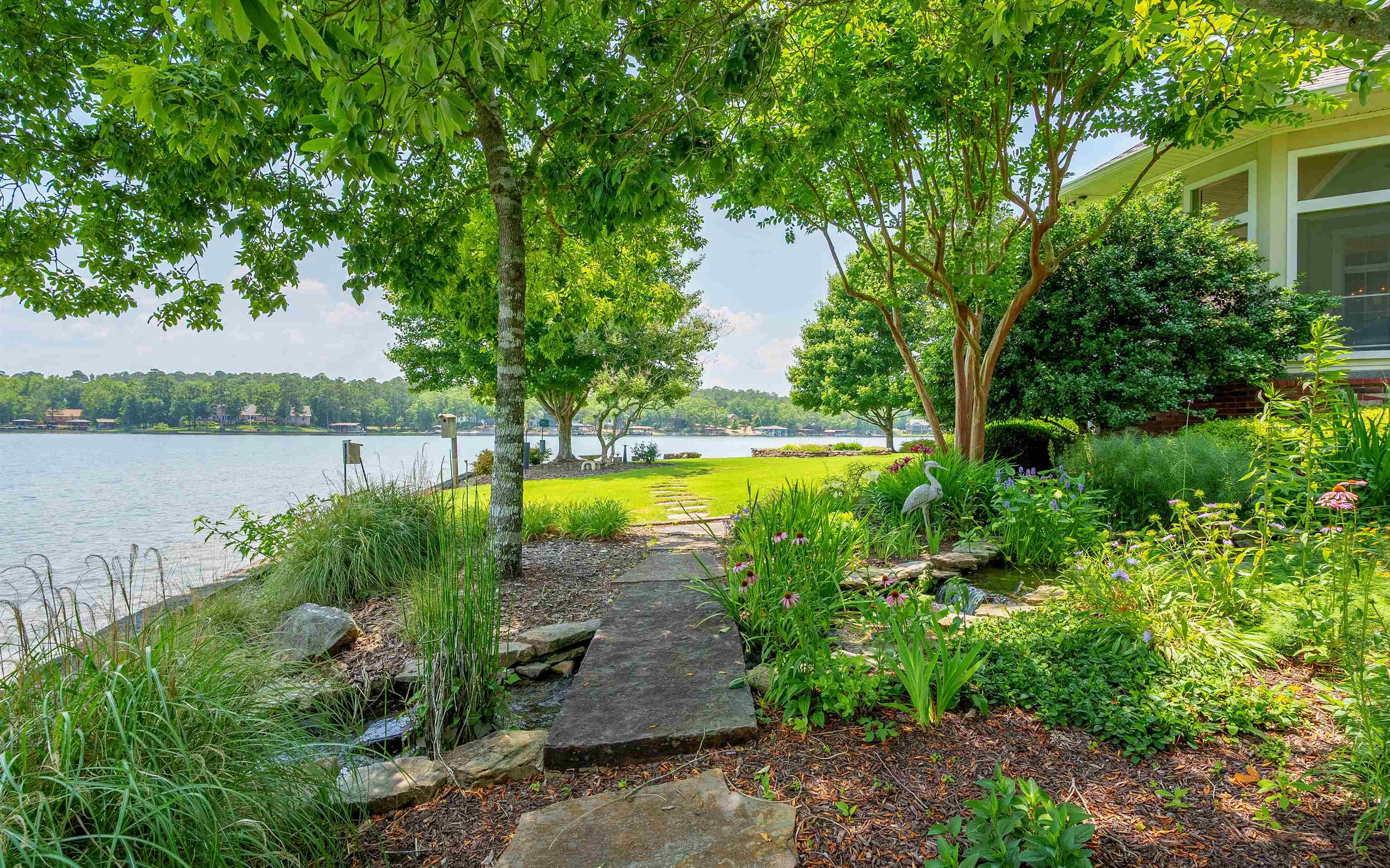 Galeon - Residential