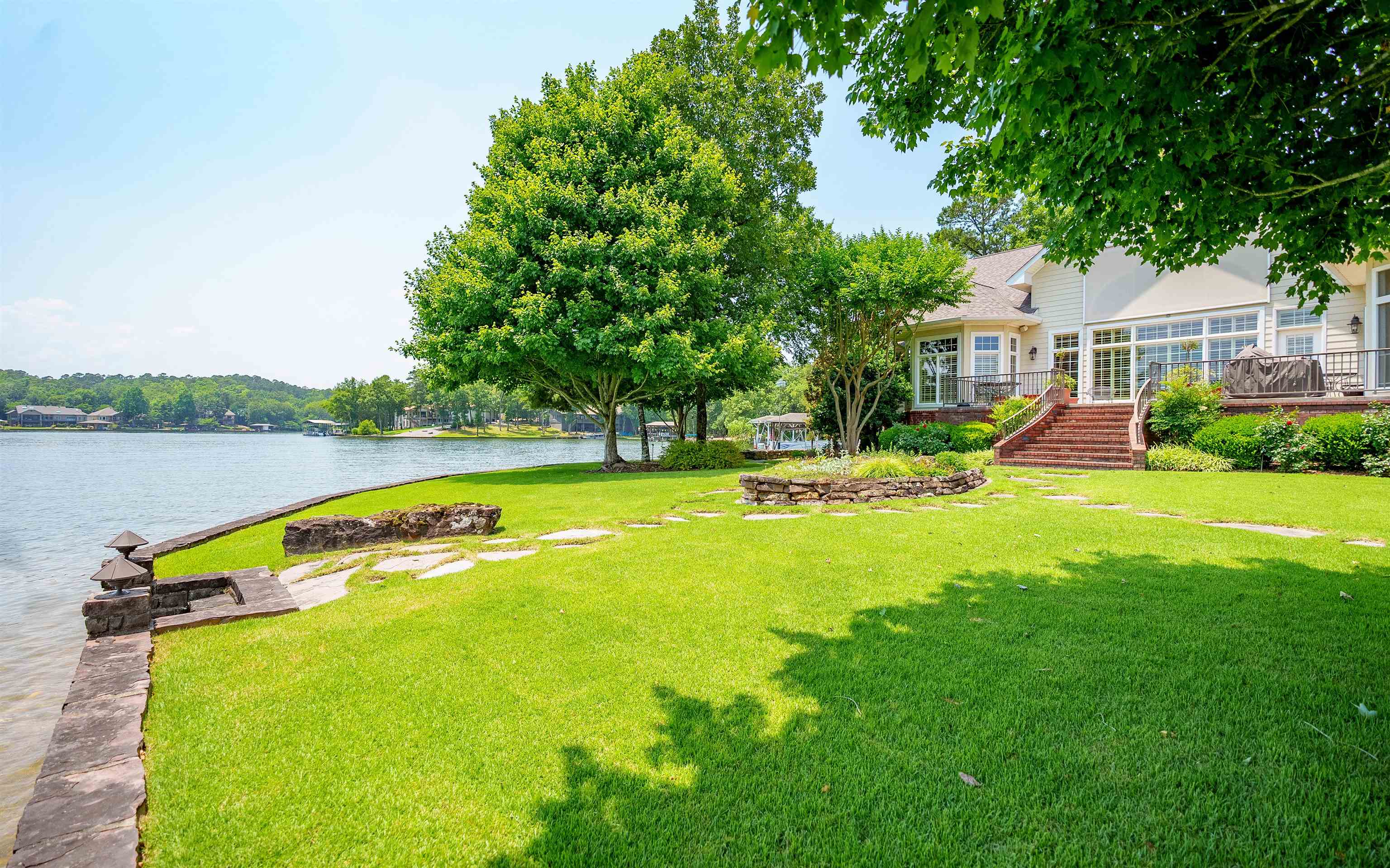 Galeon - Residential