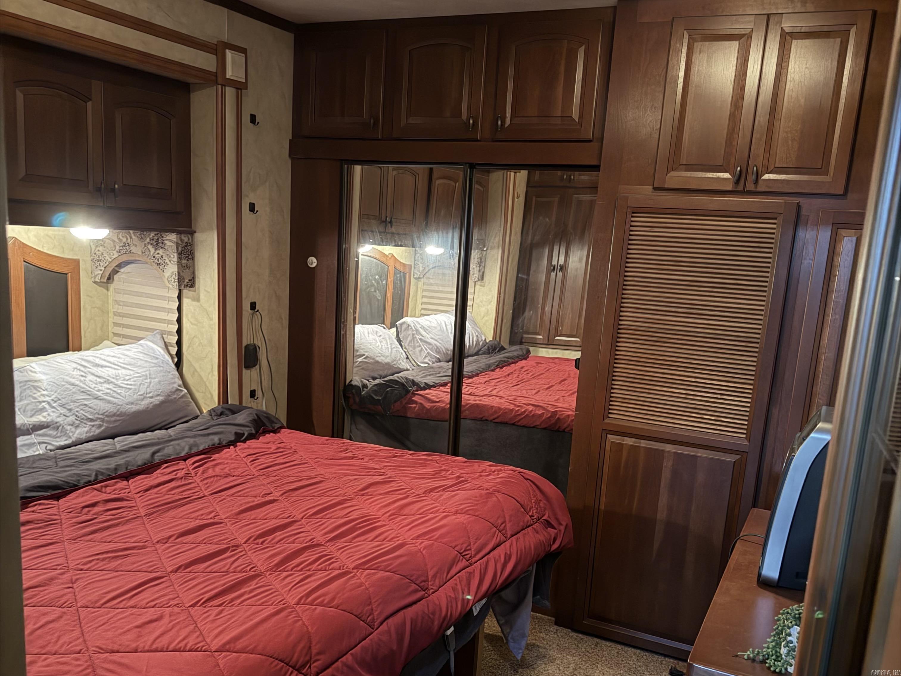 PINE VALLEY ESTATES - Residential