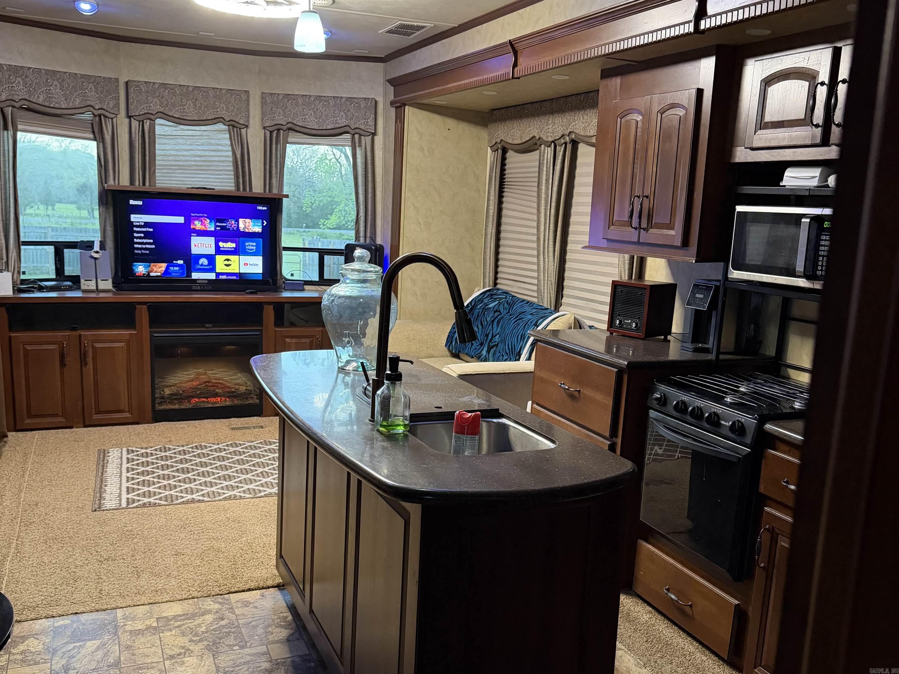 PINE VALLEY ESTATES - Residential