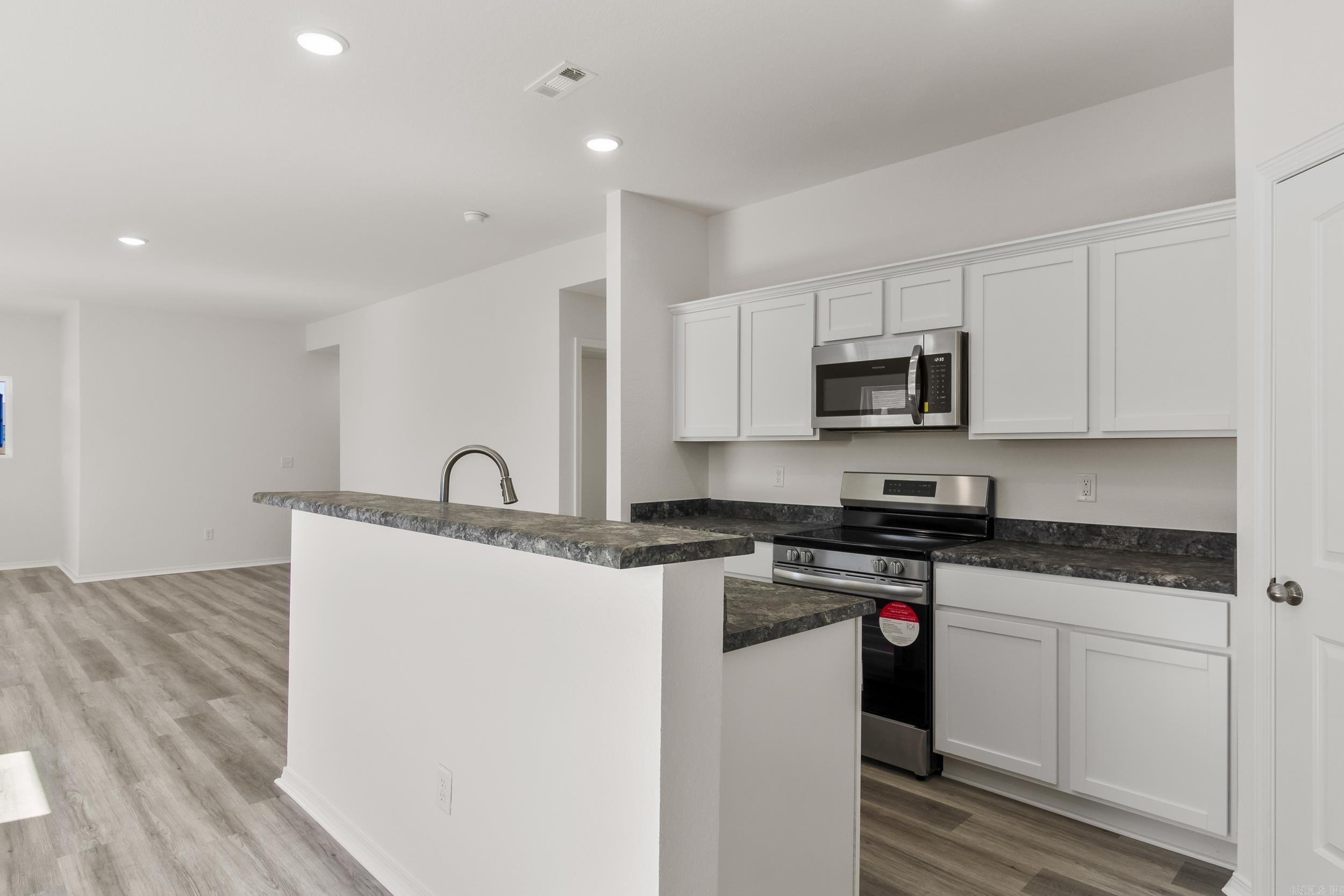 THE MEADOWS - Residential