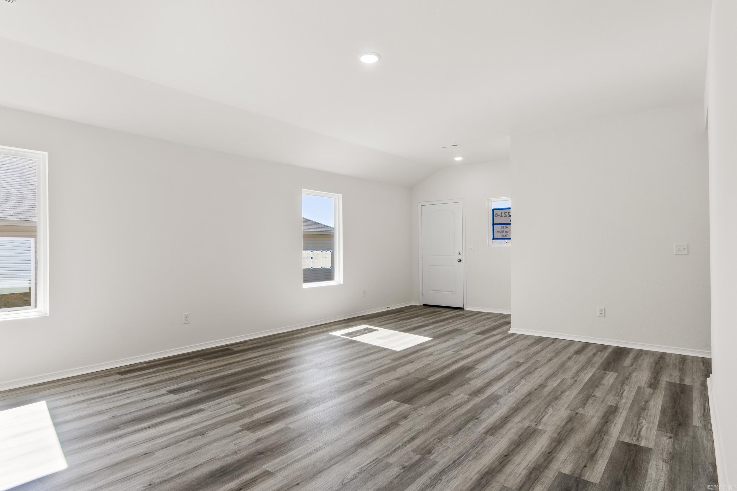 THE MEADOWS - Residential