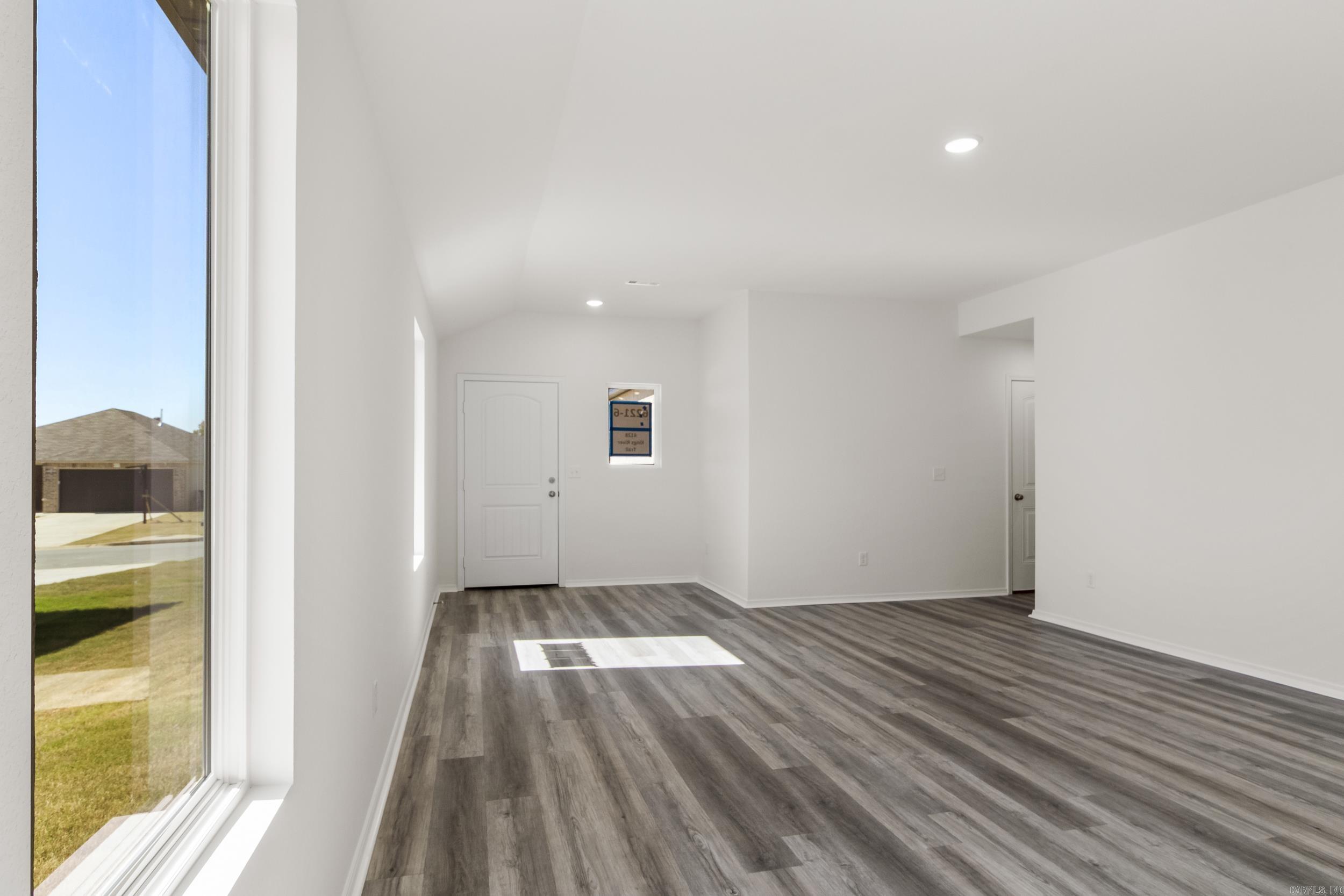 THE MEADOWS - Residential