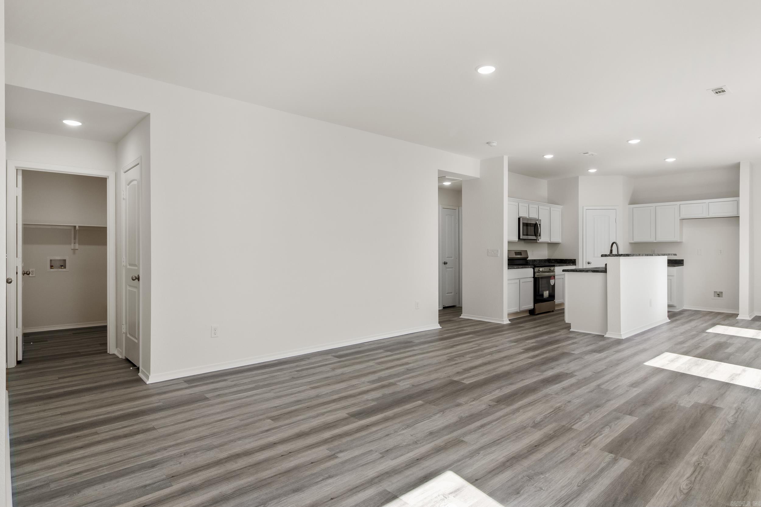 THE MEADOWS - Residential