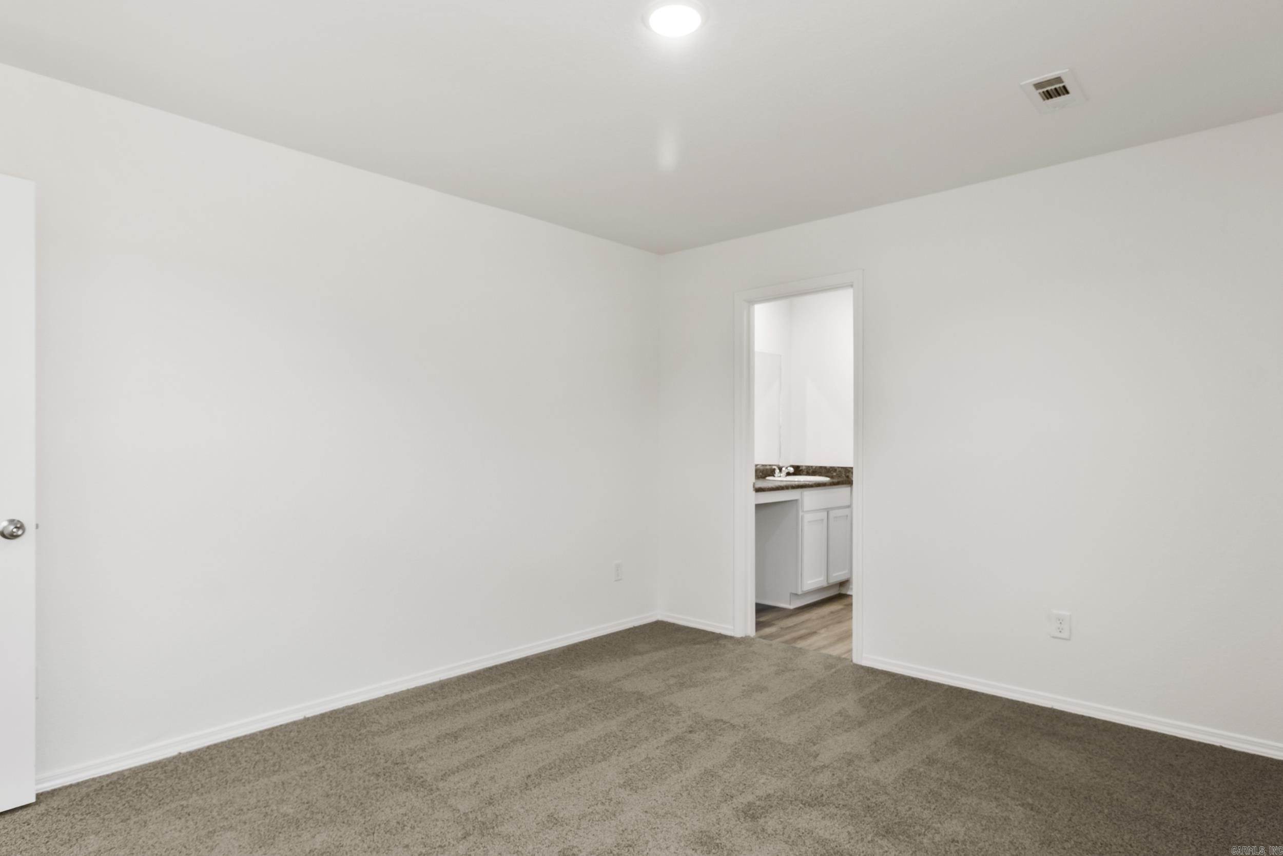 THE MEADOWS - Residential