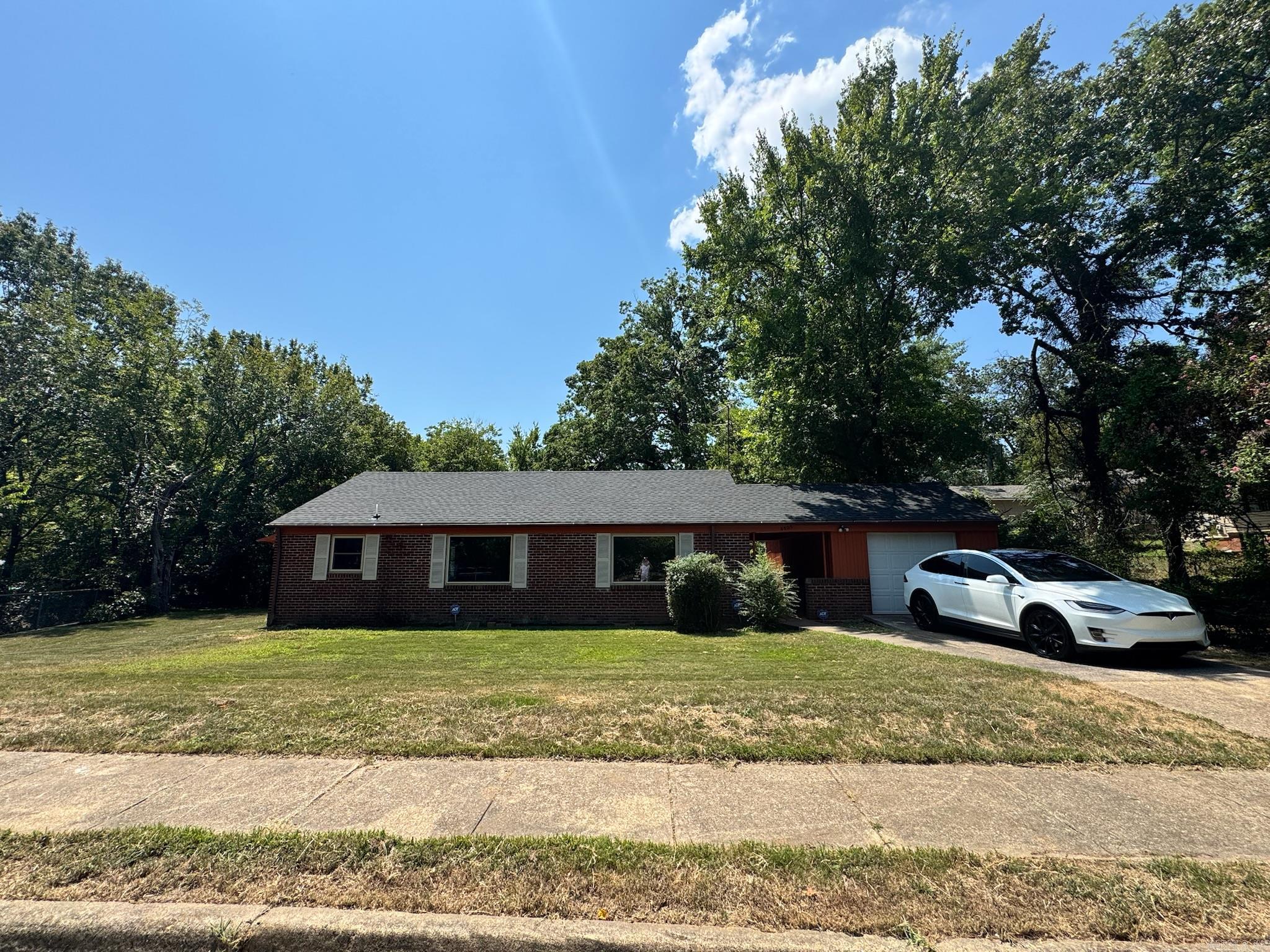 BOULEVARD TERRACE - Residential
