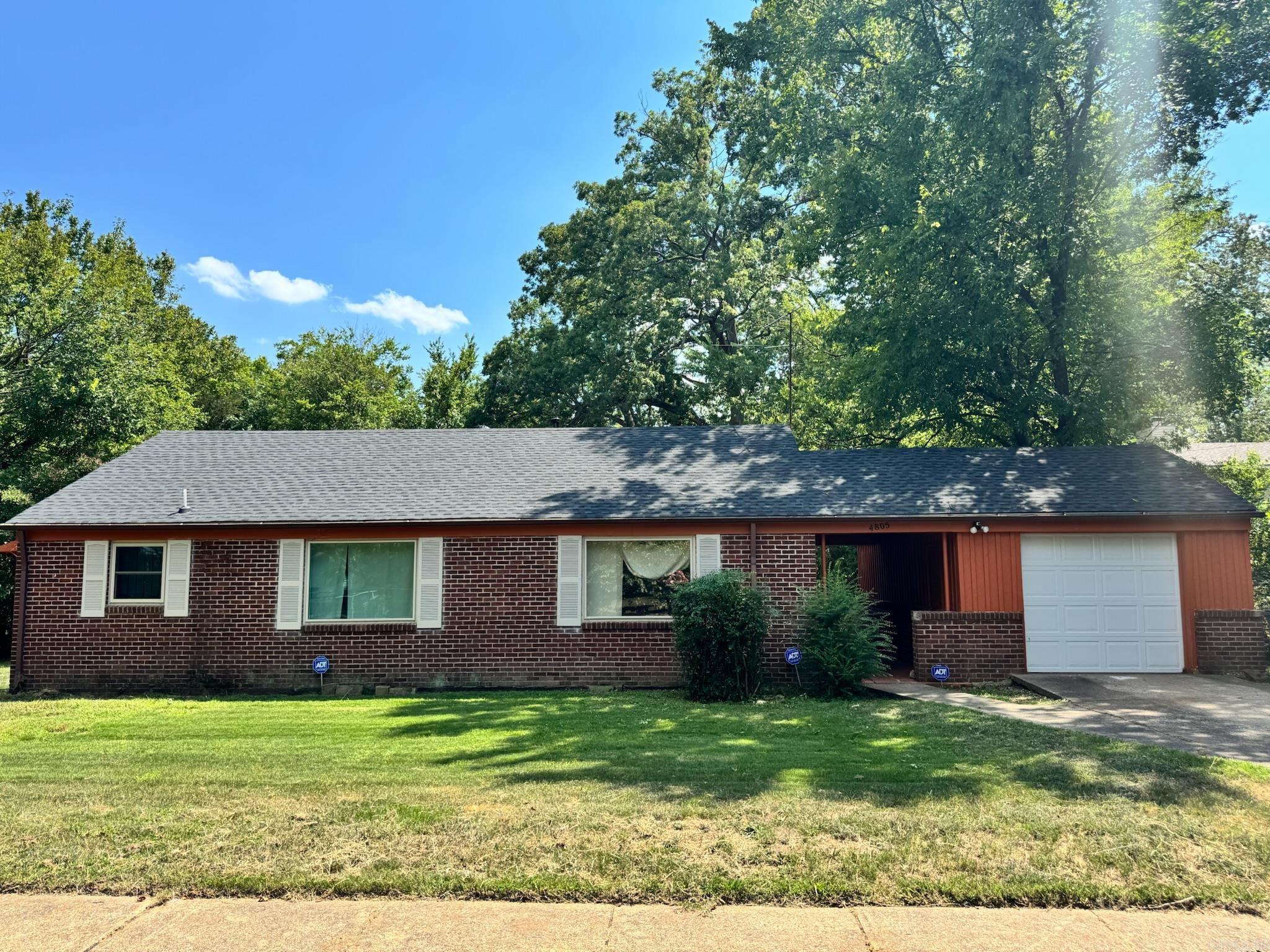 BOULEVARD TERRACE - Residential