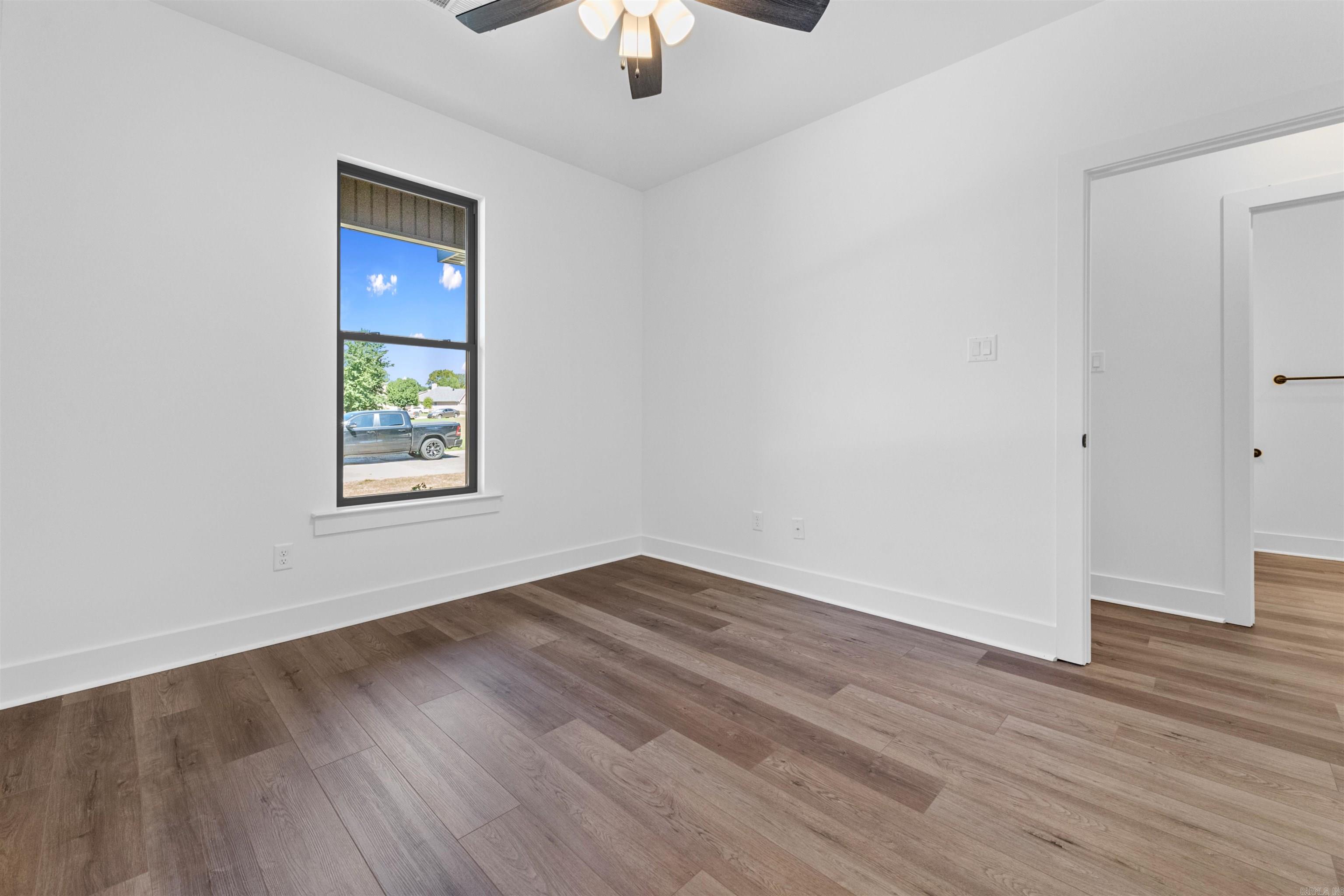 FOXWOOD GARDENS - Residential