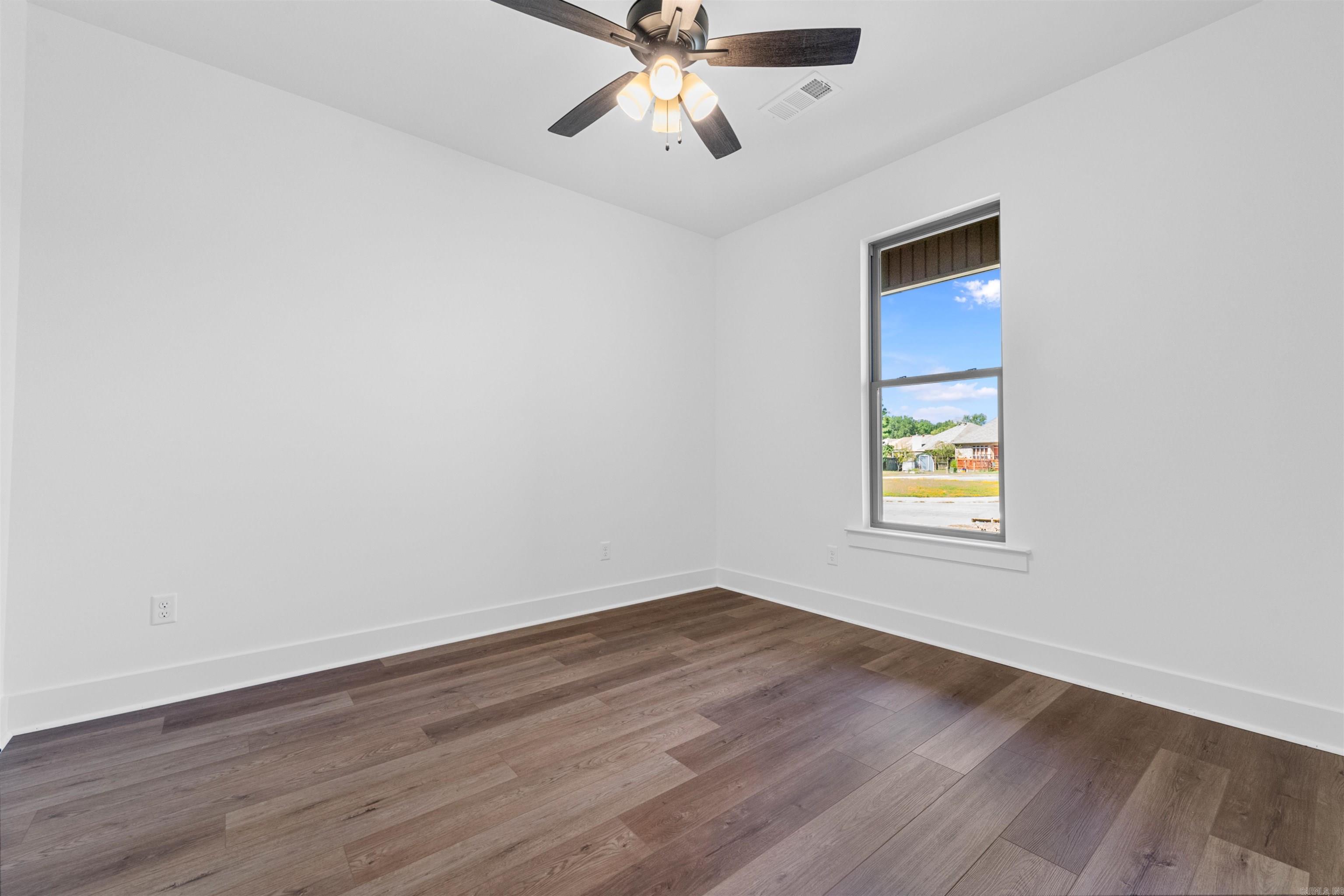 FOXWOOD GARDENS - Residential