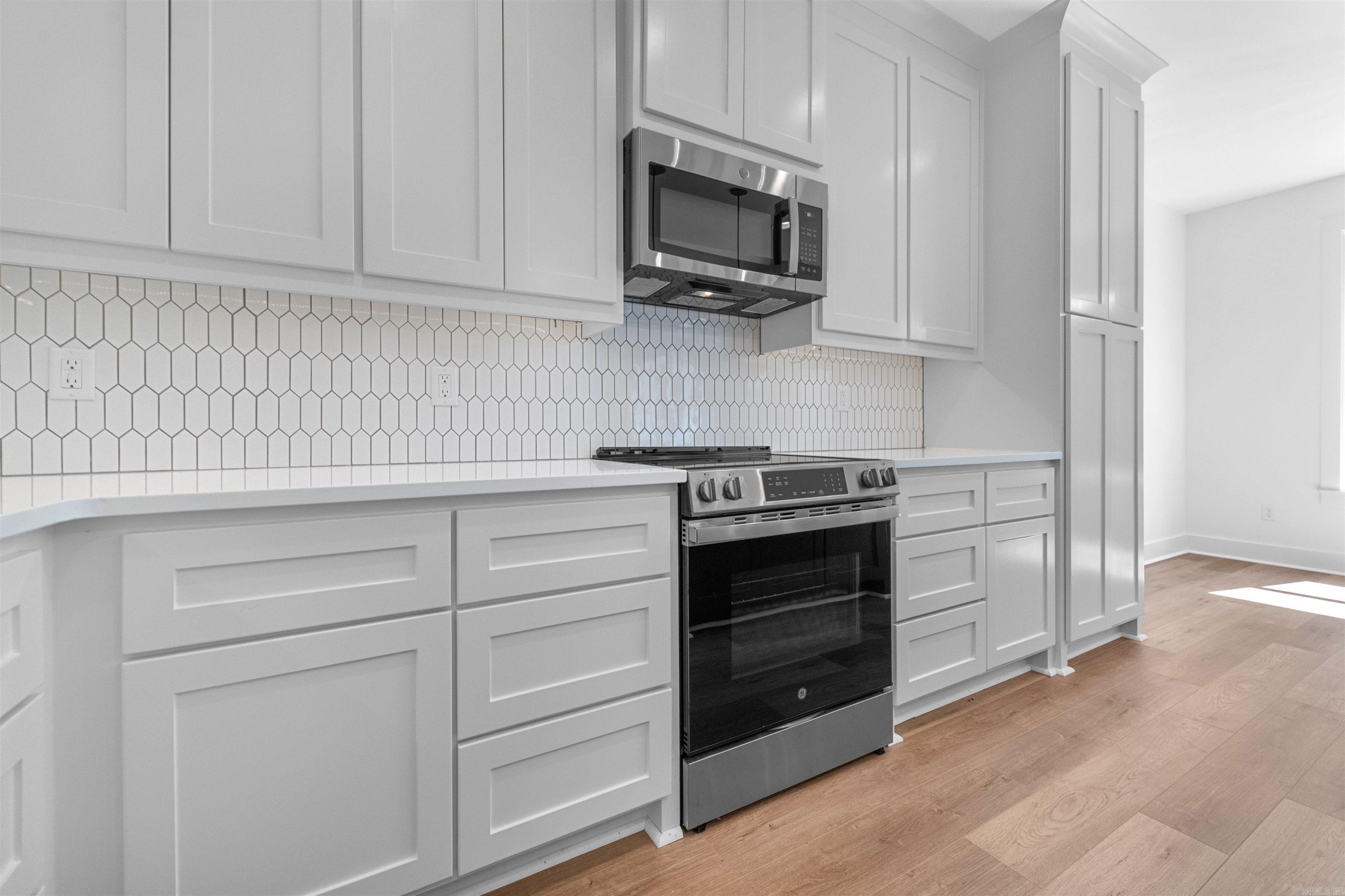 FOXWOOD GARDENS - Residential