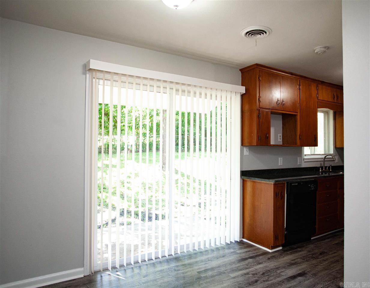 Nelridge - Residential Lease