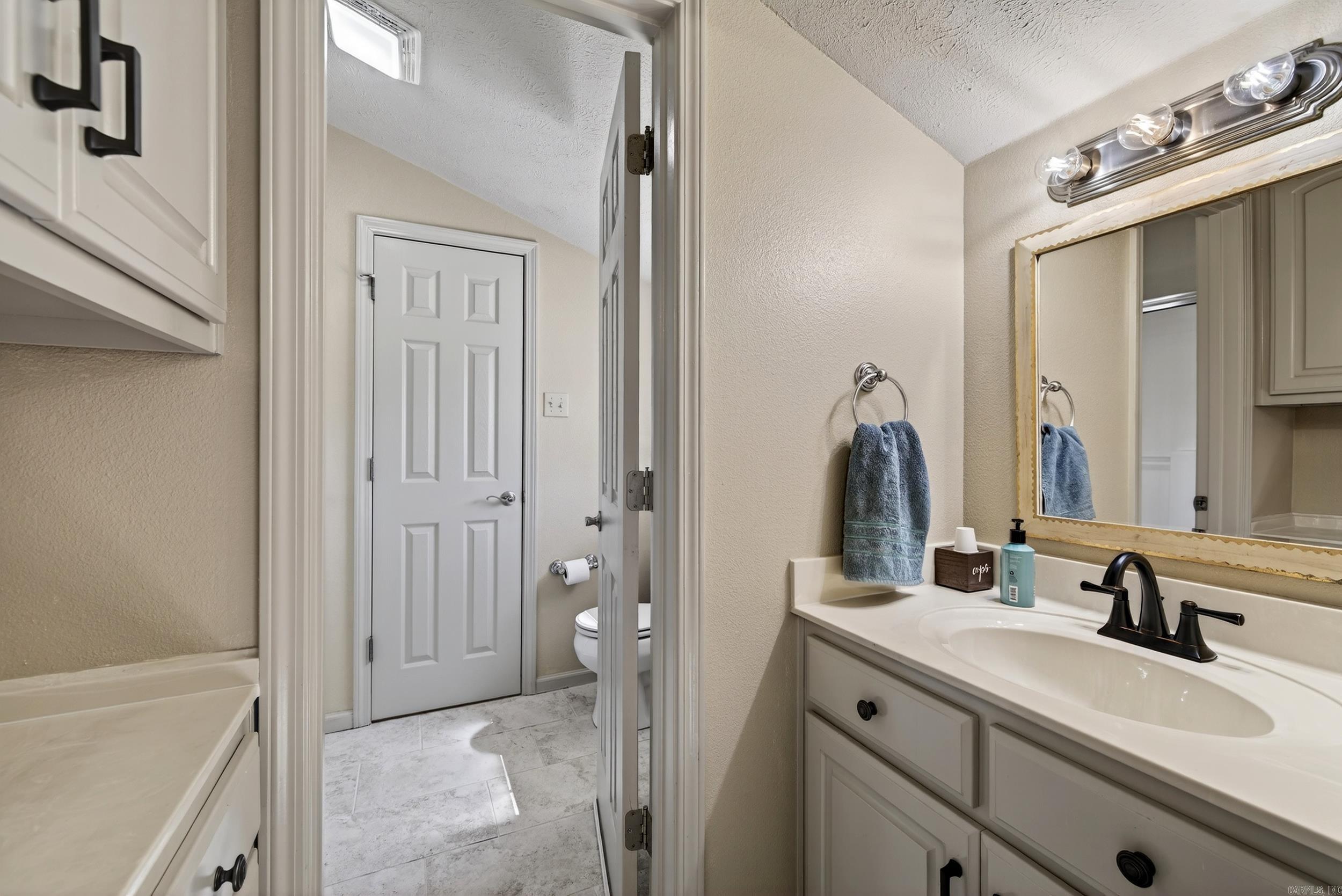 CONFEDERATE WOODS - Residential