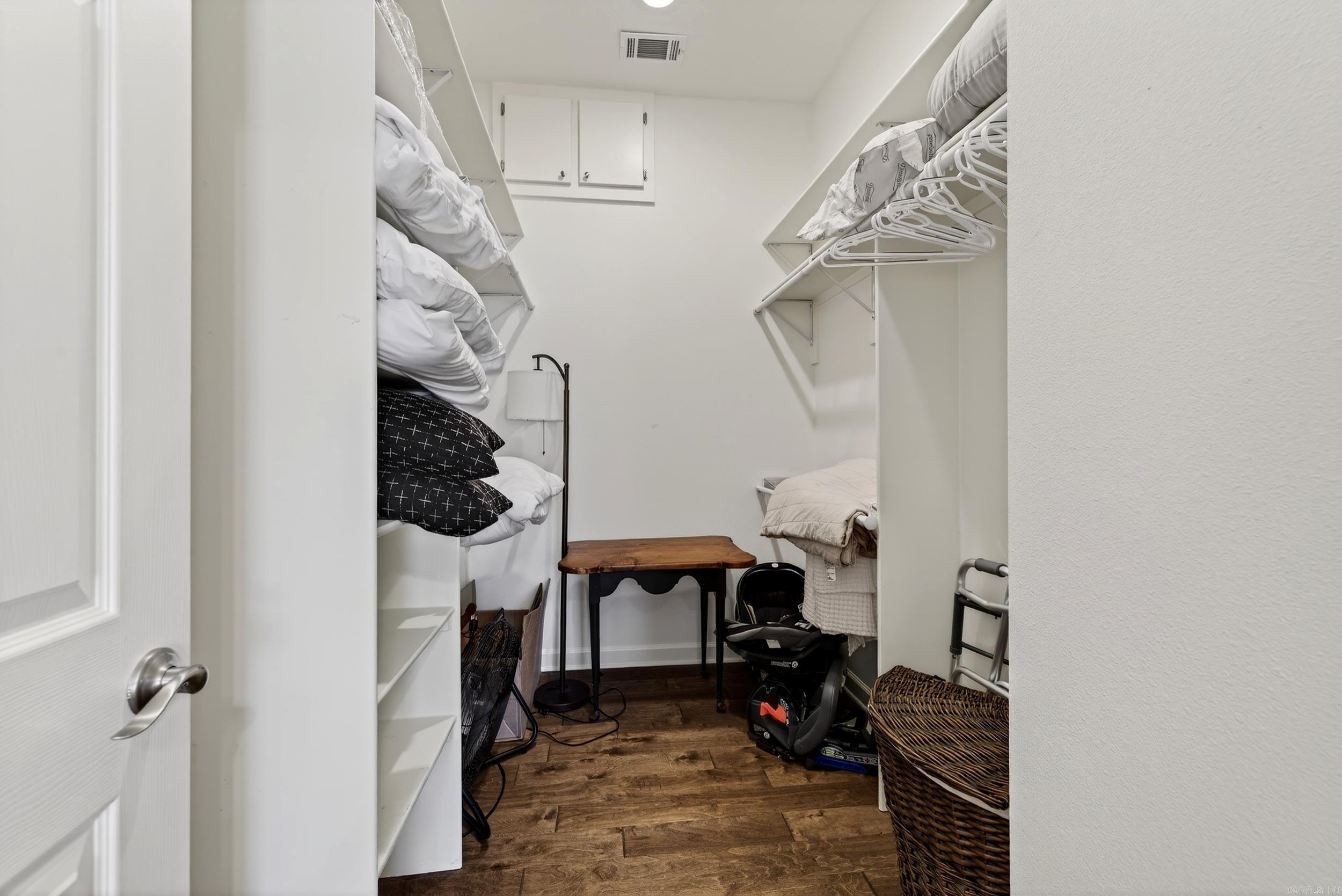 CONFEDERATE WOODS - Residential