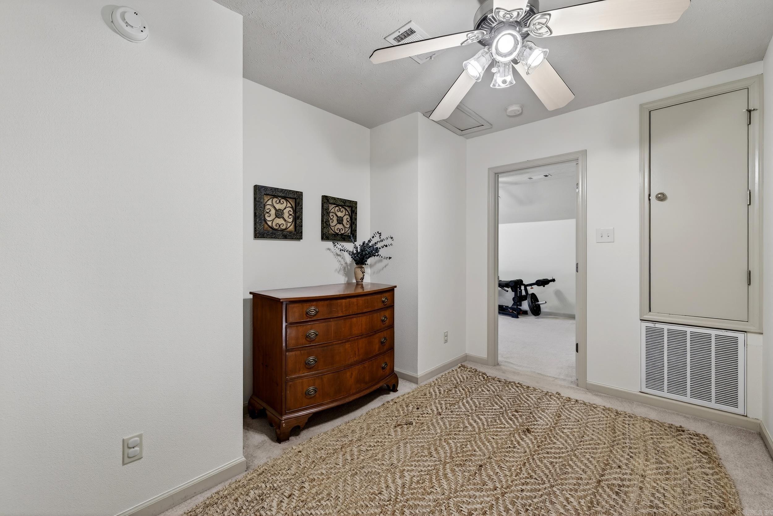 CONFEDERATE WOODS - Residential