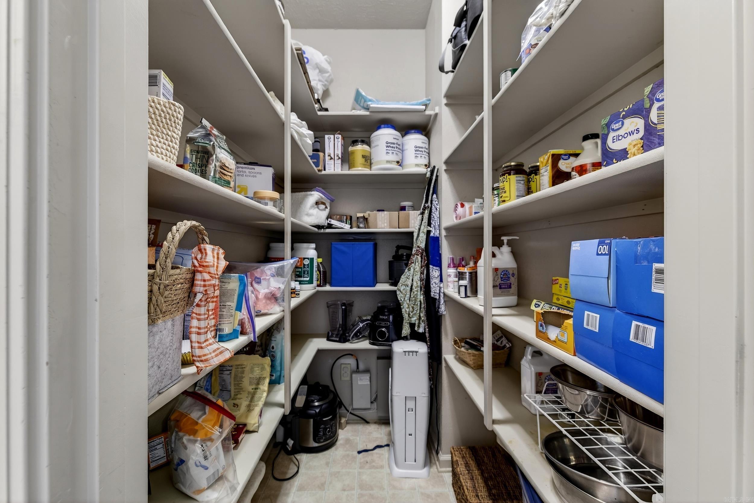 CONFEDERATE WOODS - Residential