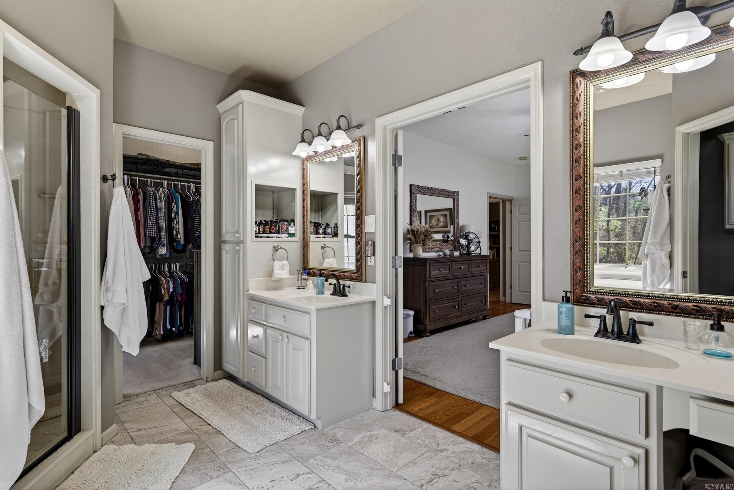 CONFEDERATE WOODS - Residential