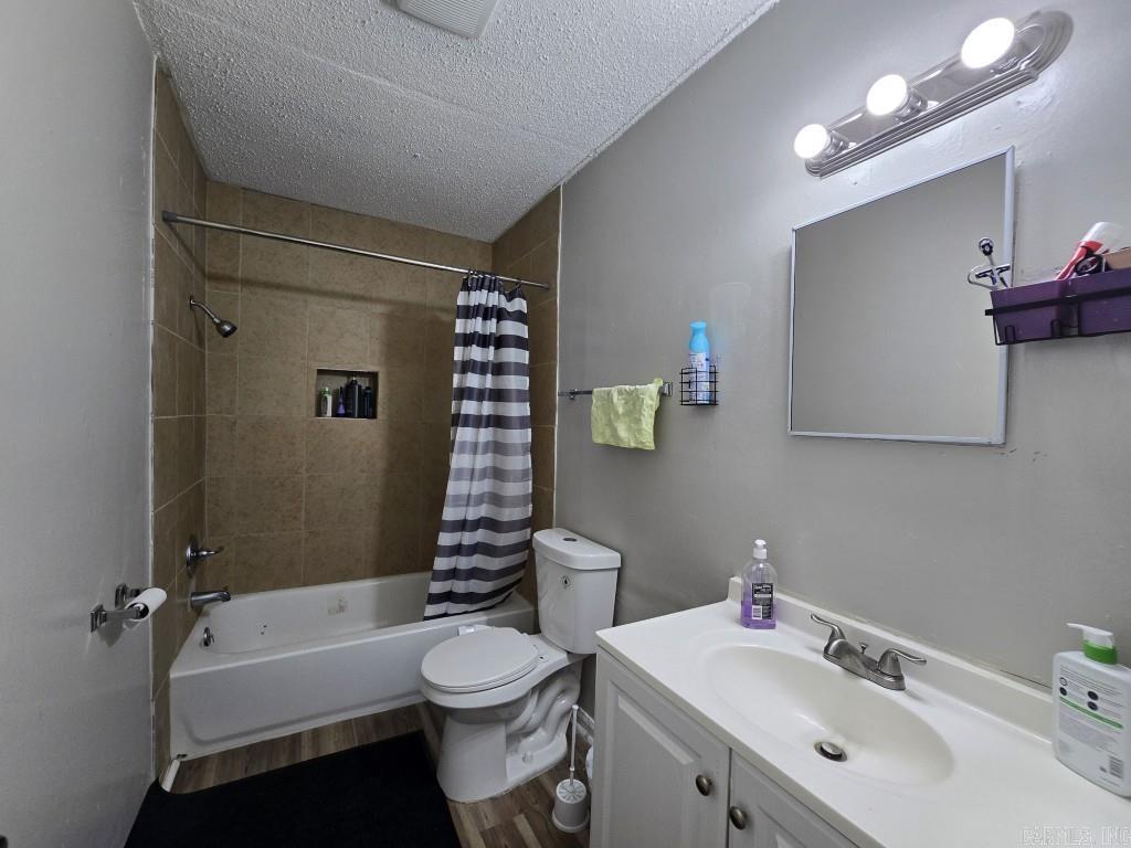 HARVARD YARD - Residential